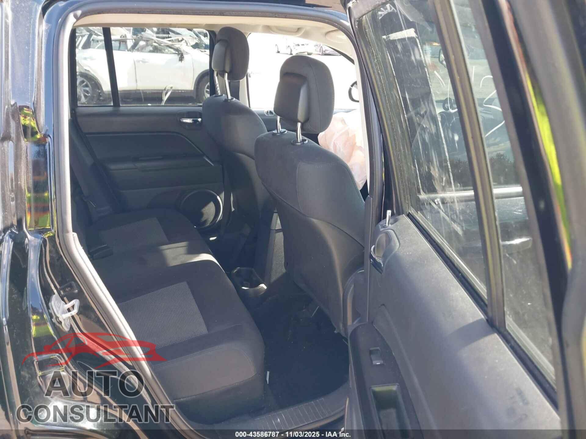 JEEP COMPASS 2012 - 1C4NJDEB2CD577775