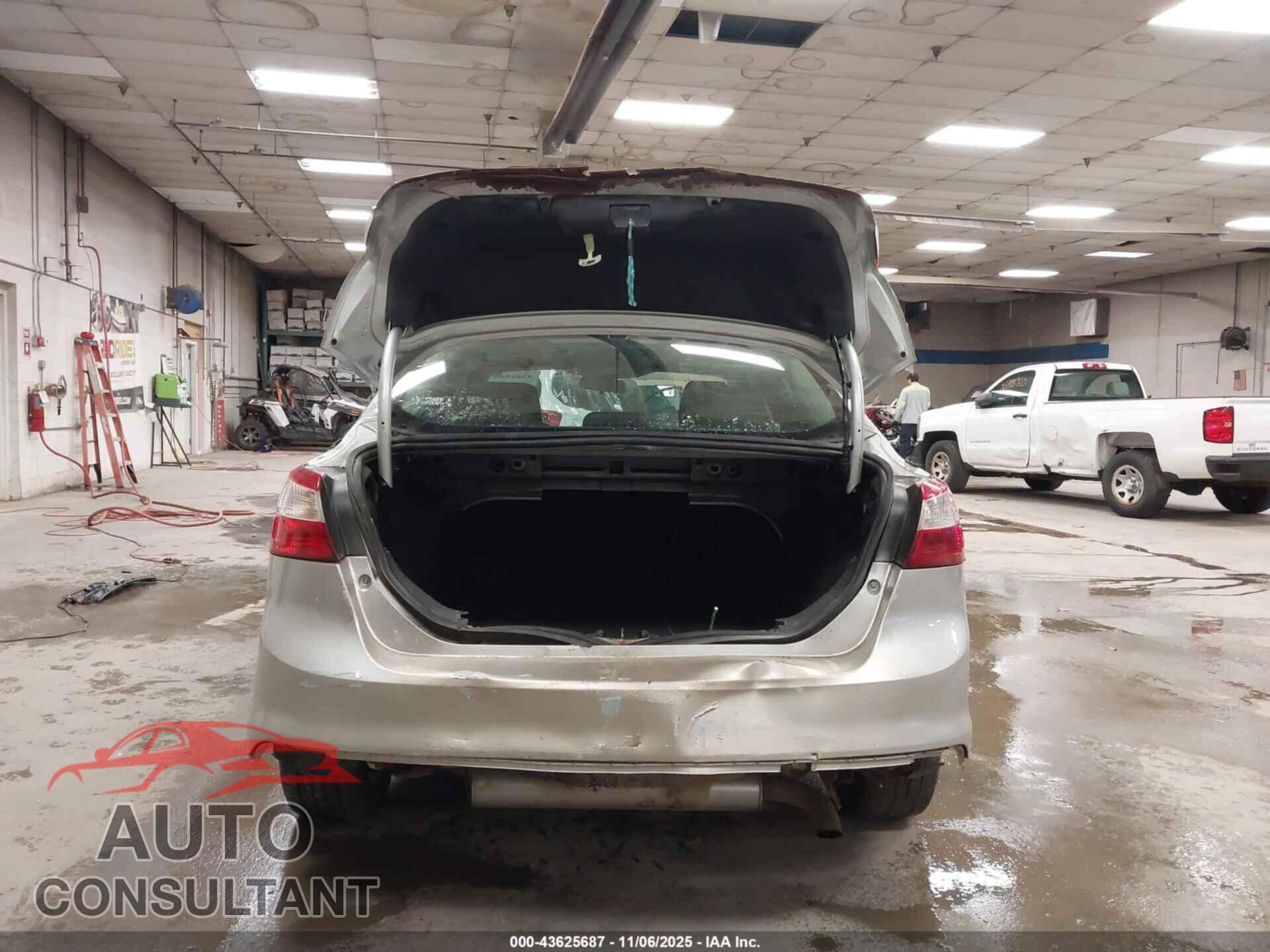 FORD FOCUS 2012 - 1FAHP3H25CL374165