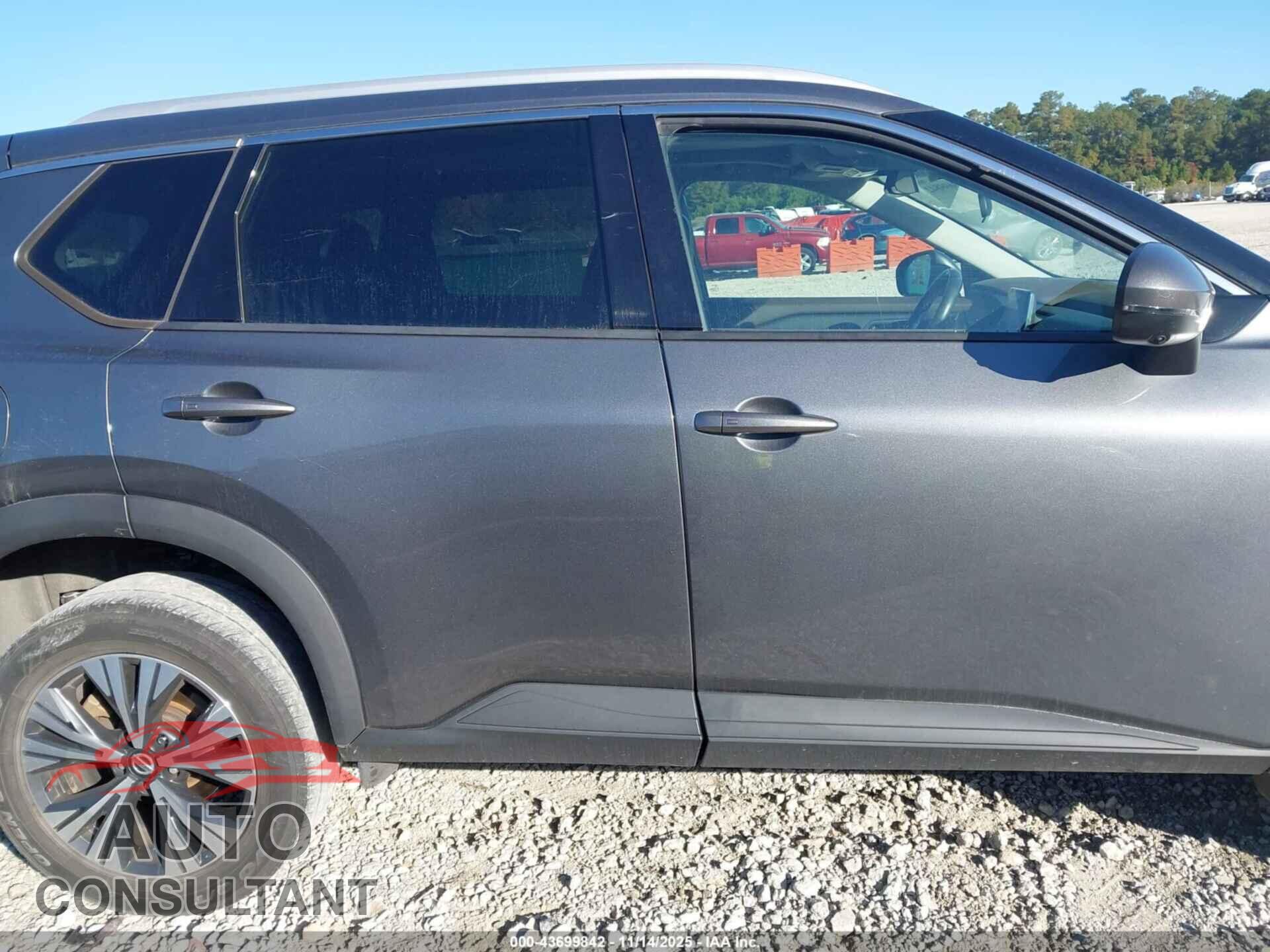 NISSAN ROGUE 2021 - 5N1AT3BA5MC822912