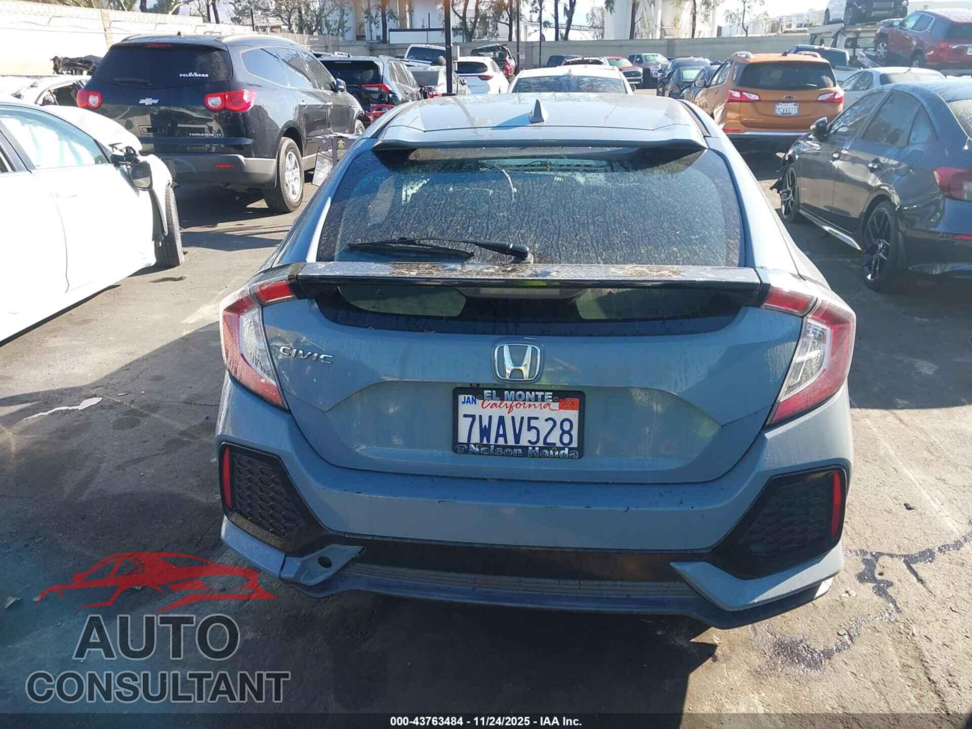 HONDA CIVIC 2017 - SHHFK7H58HU407377