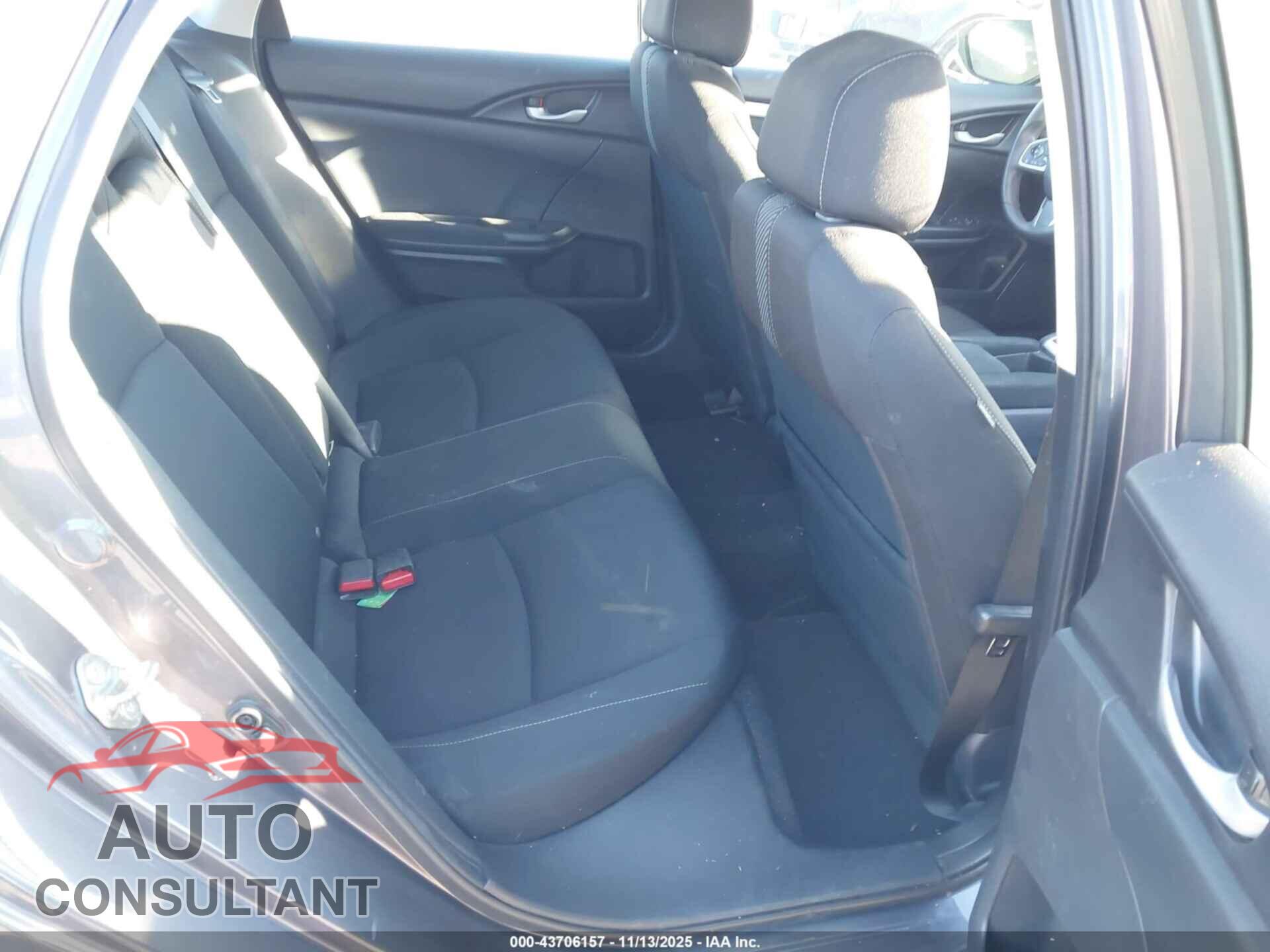 HONDA CIVIC 2017 - 19XFC2F78HE057101