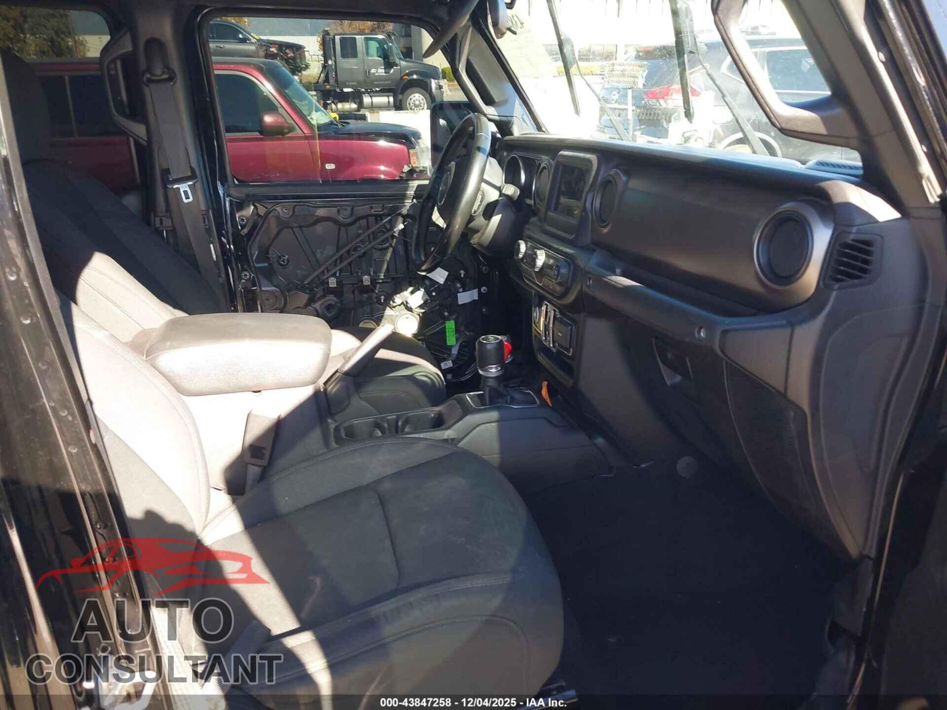 JEEP GLADIATOR 2021 - 1C6HJTAG7ML501427