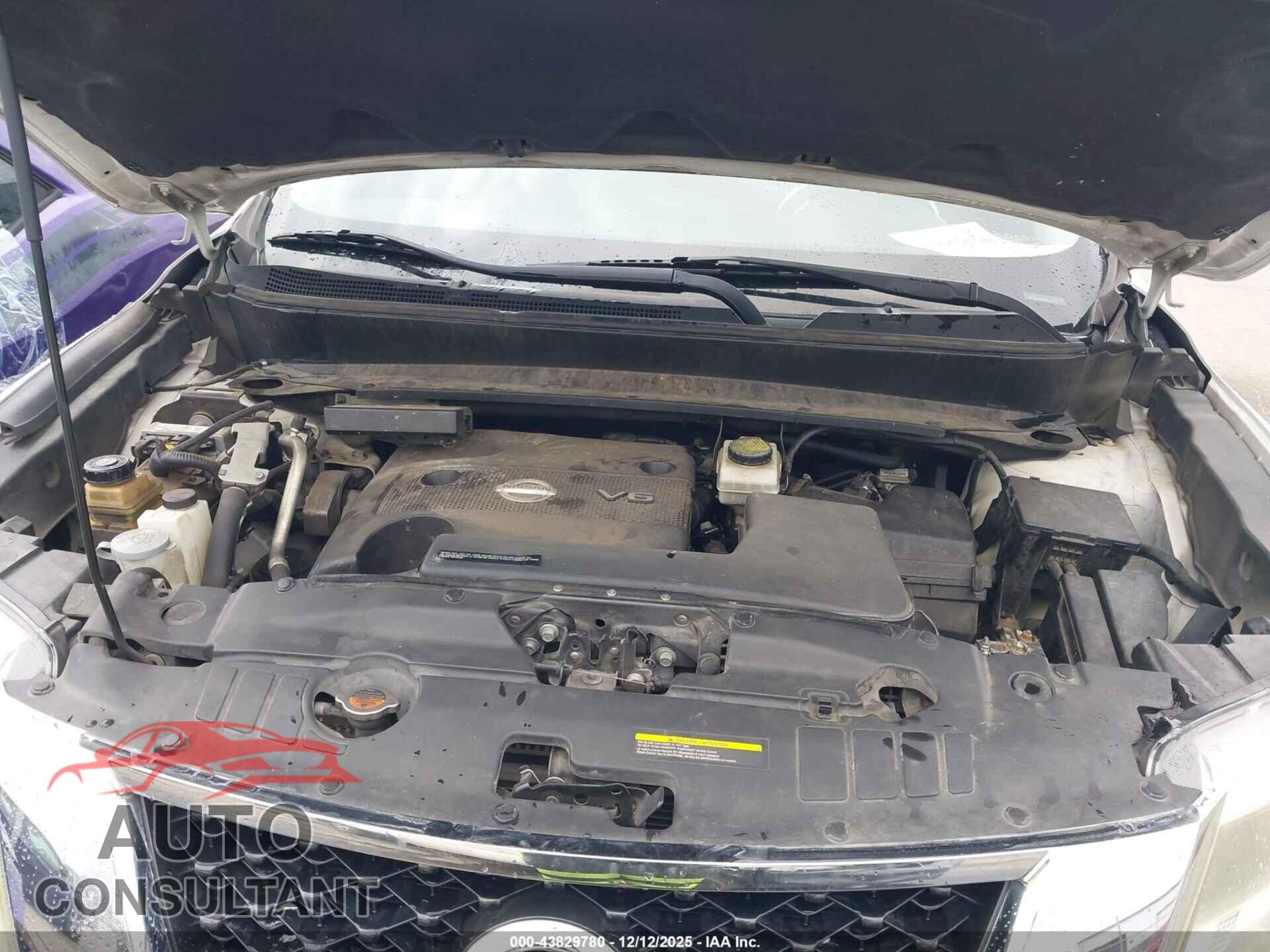 NISSAN PATHFINDER 2013 - 5N1AR2MN9DC637013