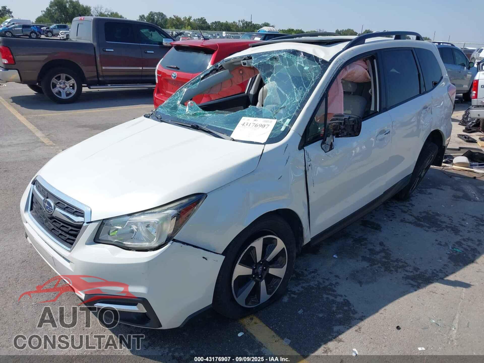 SUBARU FORESTER 2017 - JF2SJAGC3HH448565