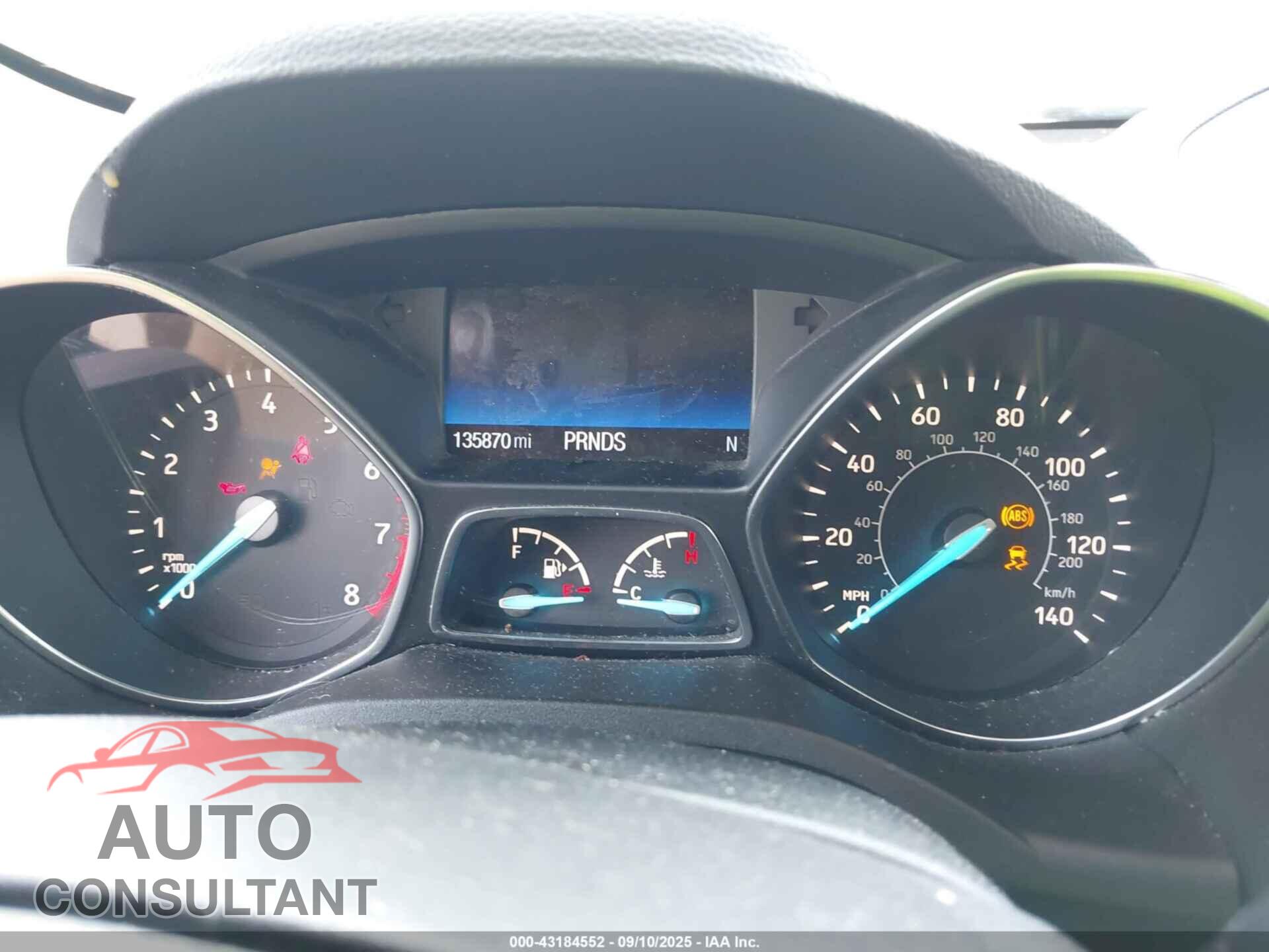 FORD ESCAPE 2017 - 1FMCU9J97HUE44334