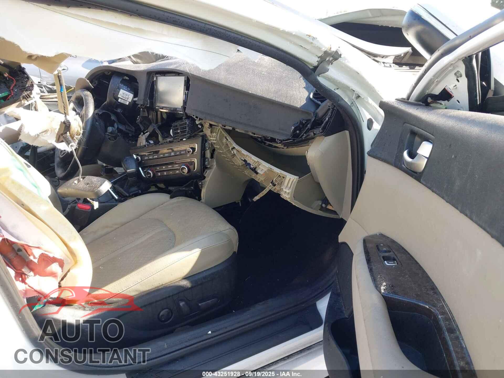 KIA OPTIMA 2016 - 5XXGU4L37GG103537