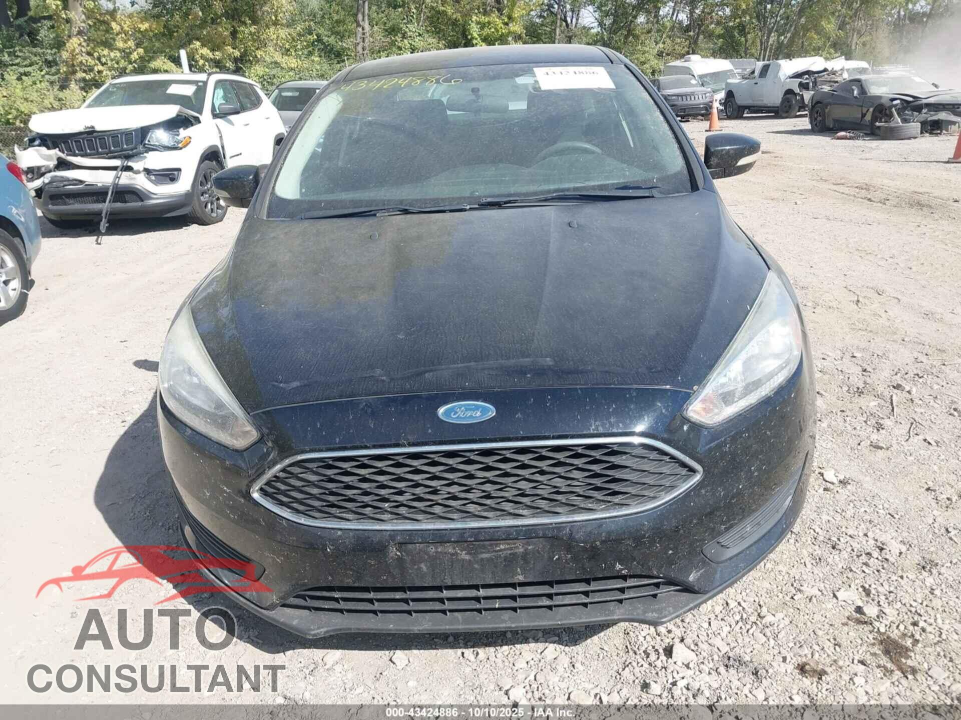 FORD FOCUS 2017 - 1FADP3F20HL318207