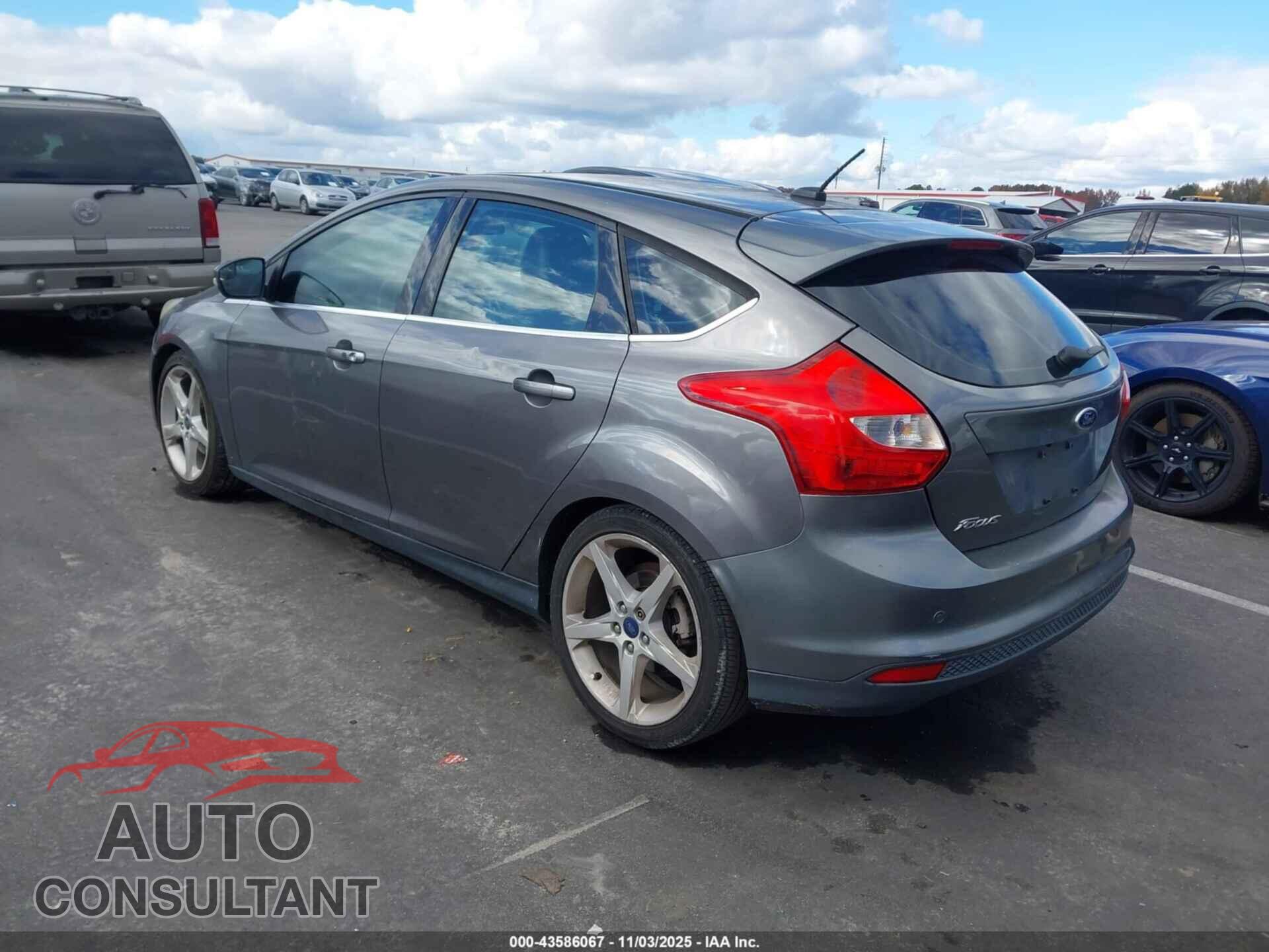 FORD FOCUS 2014 - 1FADP3N22EL463312