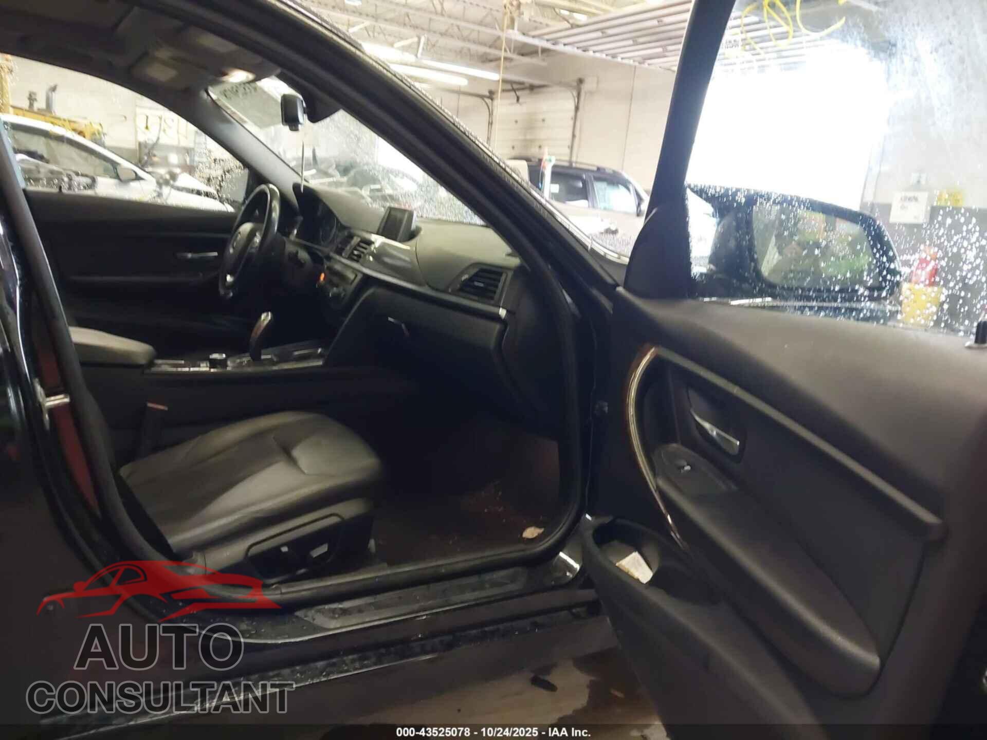 BMW 328I 2014 - WBA3B5G57ENS07112