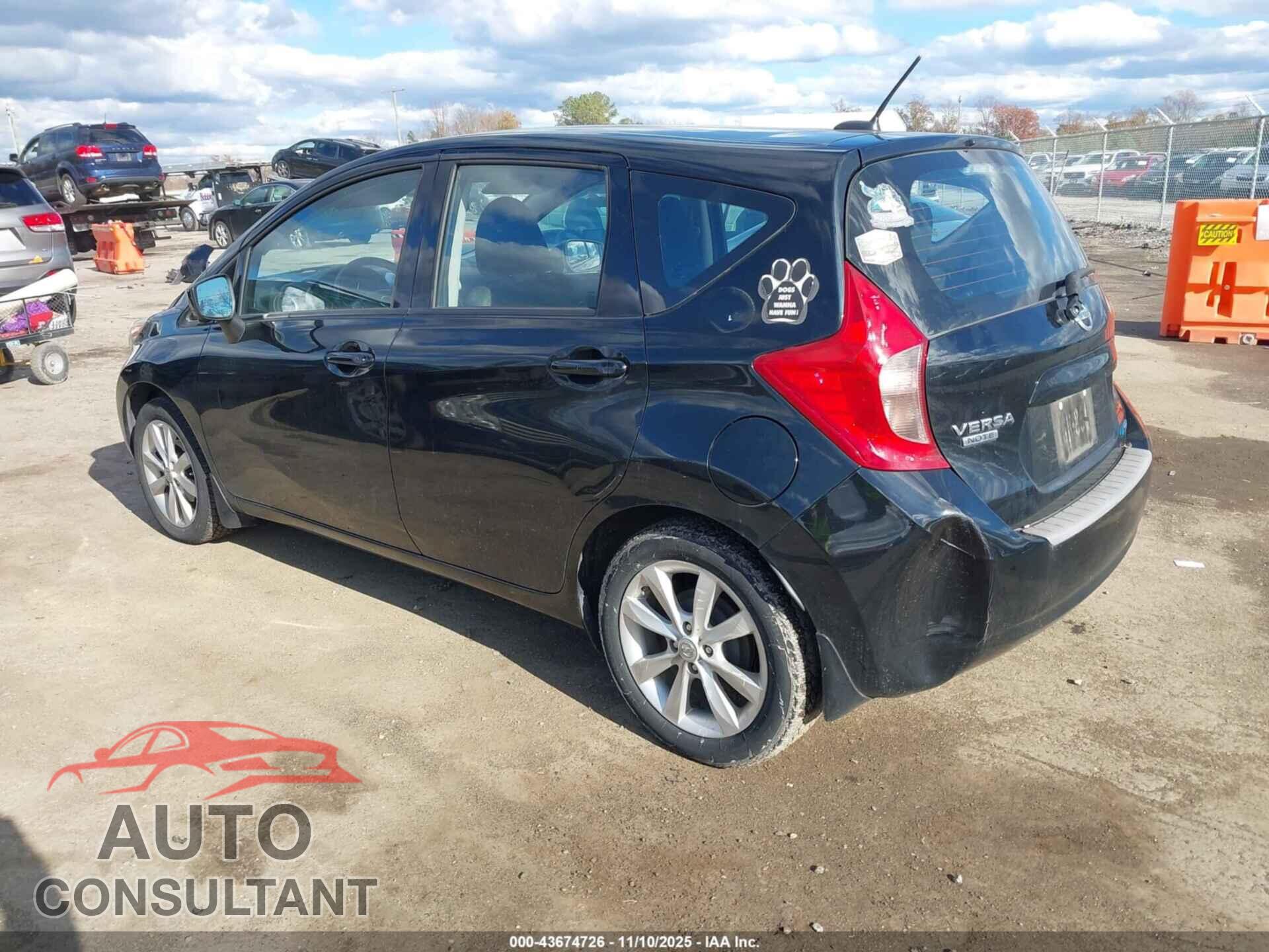 NISSAN VERSA NOTE 2015 - 3N1CE2CP0FL430533
