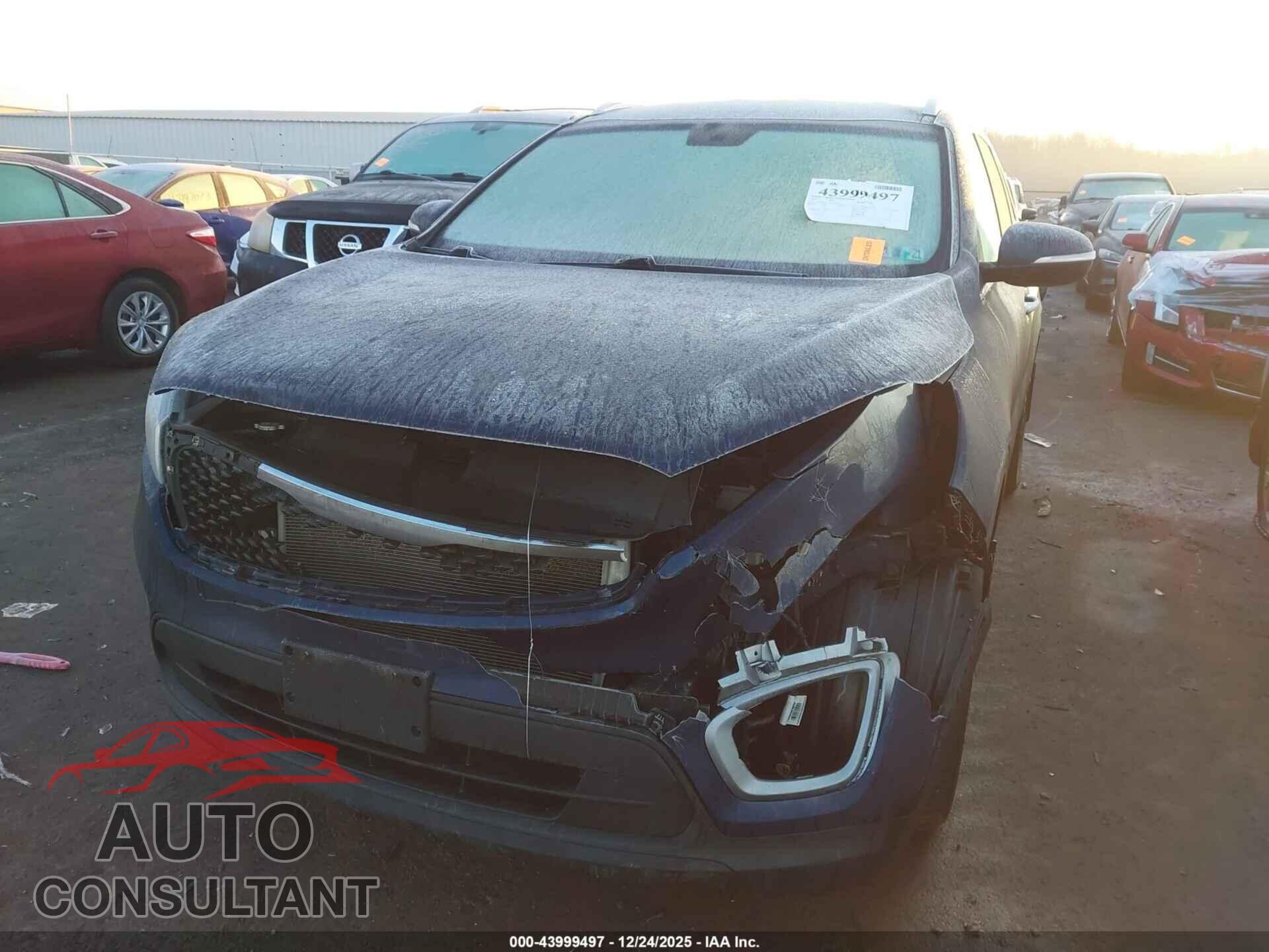 KIA SORENTO 2017 - 5XYPGDA37HG274005