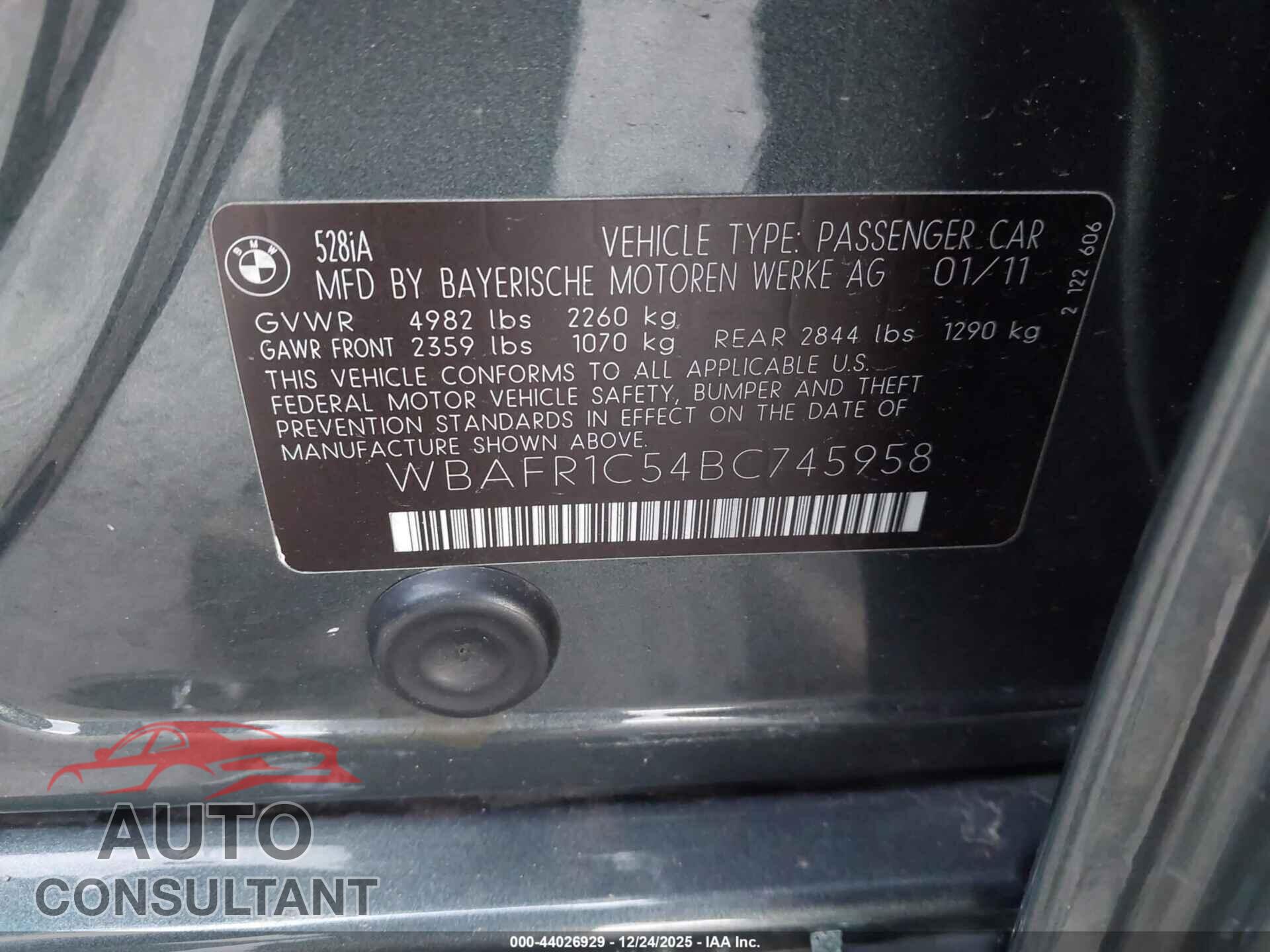 BMW 528I 2011 - WBAFR1C54BC745958
