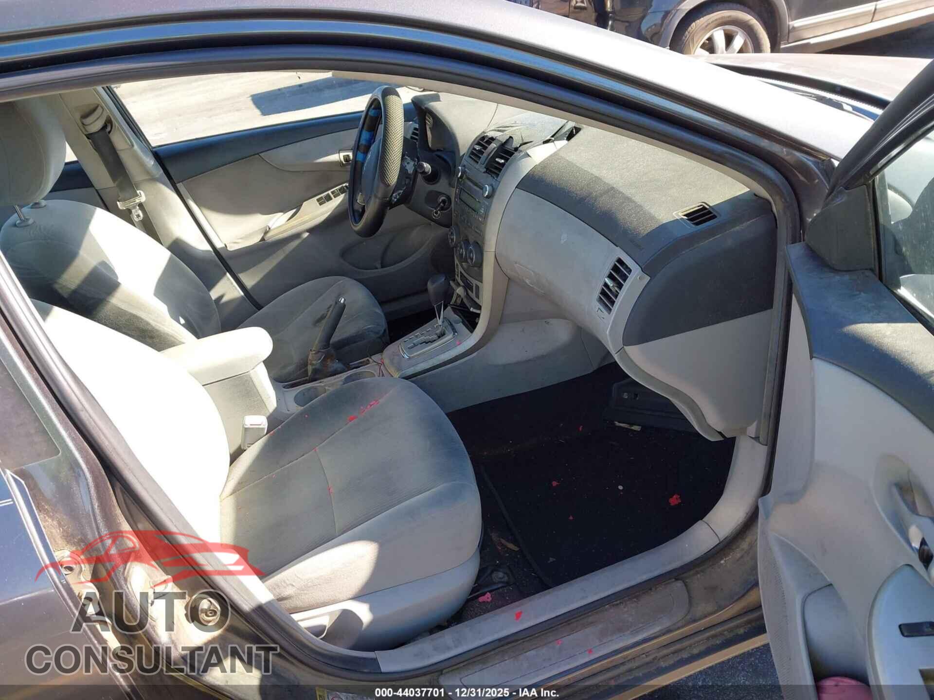 TOYOTA COROLLA 2011 - 2T1BU4EE2BC726427