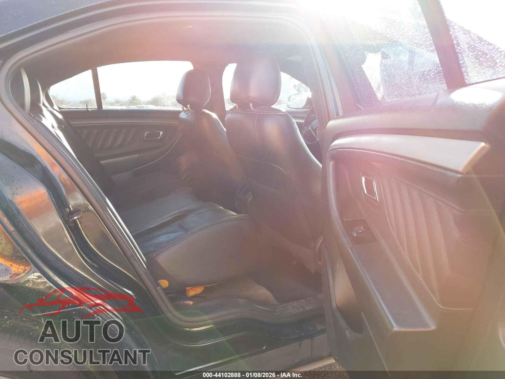 FORD TAURUS 2013 - 1FAHP2E86DG128058