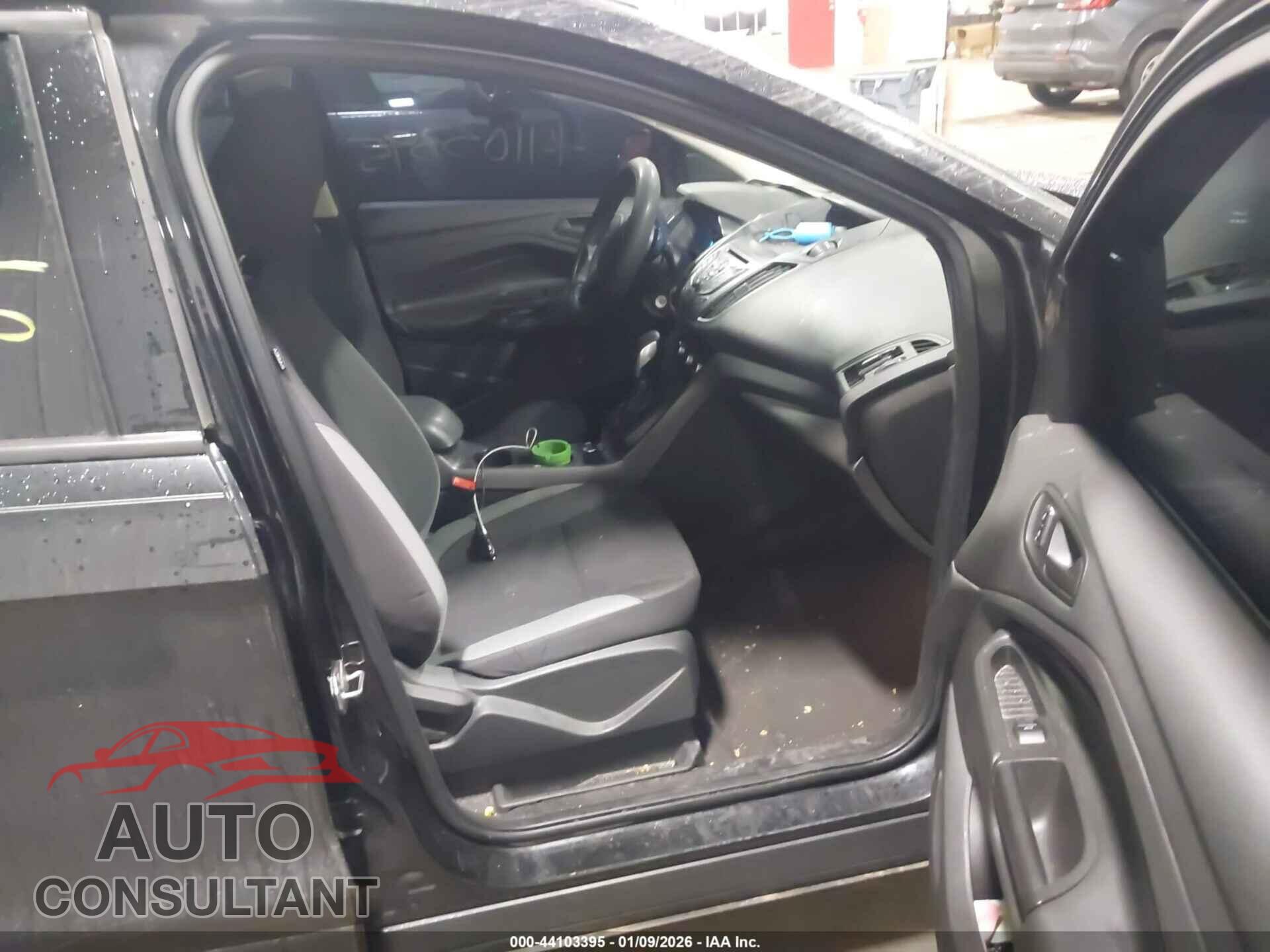 FORD ESCAPE 2014 - 1FMCU0F76EUA31402