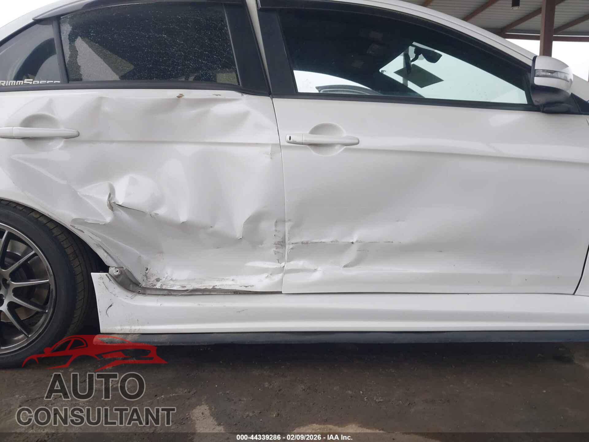 MITSUBISHI LANCER EVOLUTION 2015 - JA32W7FV5FU027696
