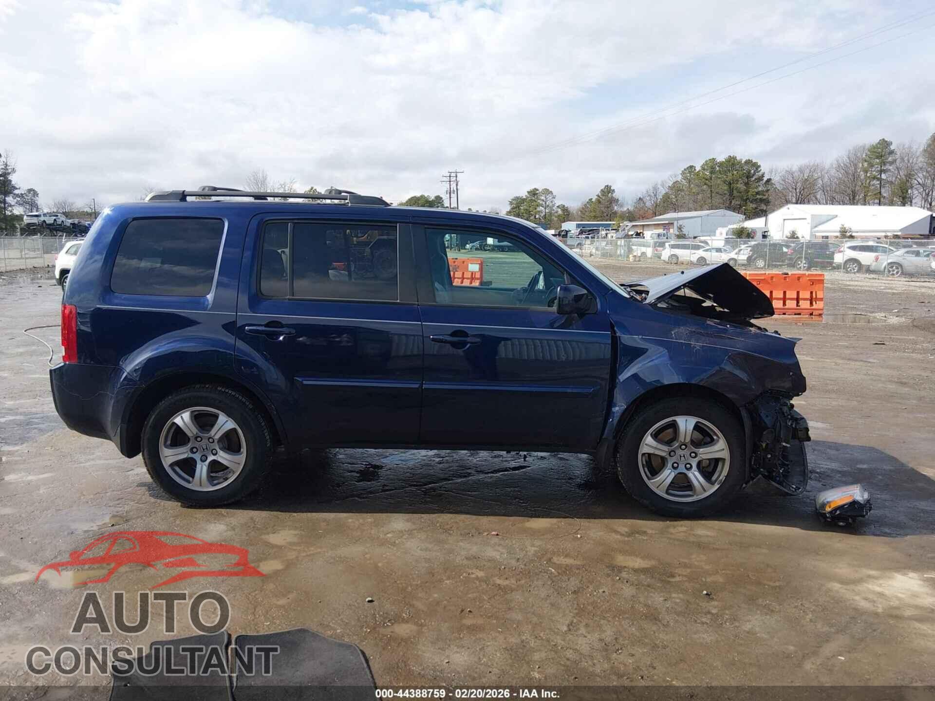 HONDA PILOT 2013 - 5FNYF4H63DB016864