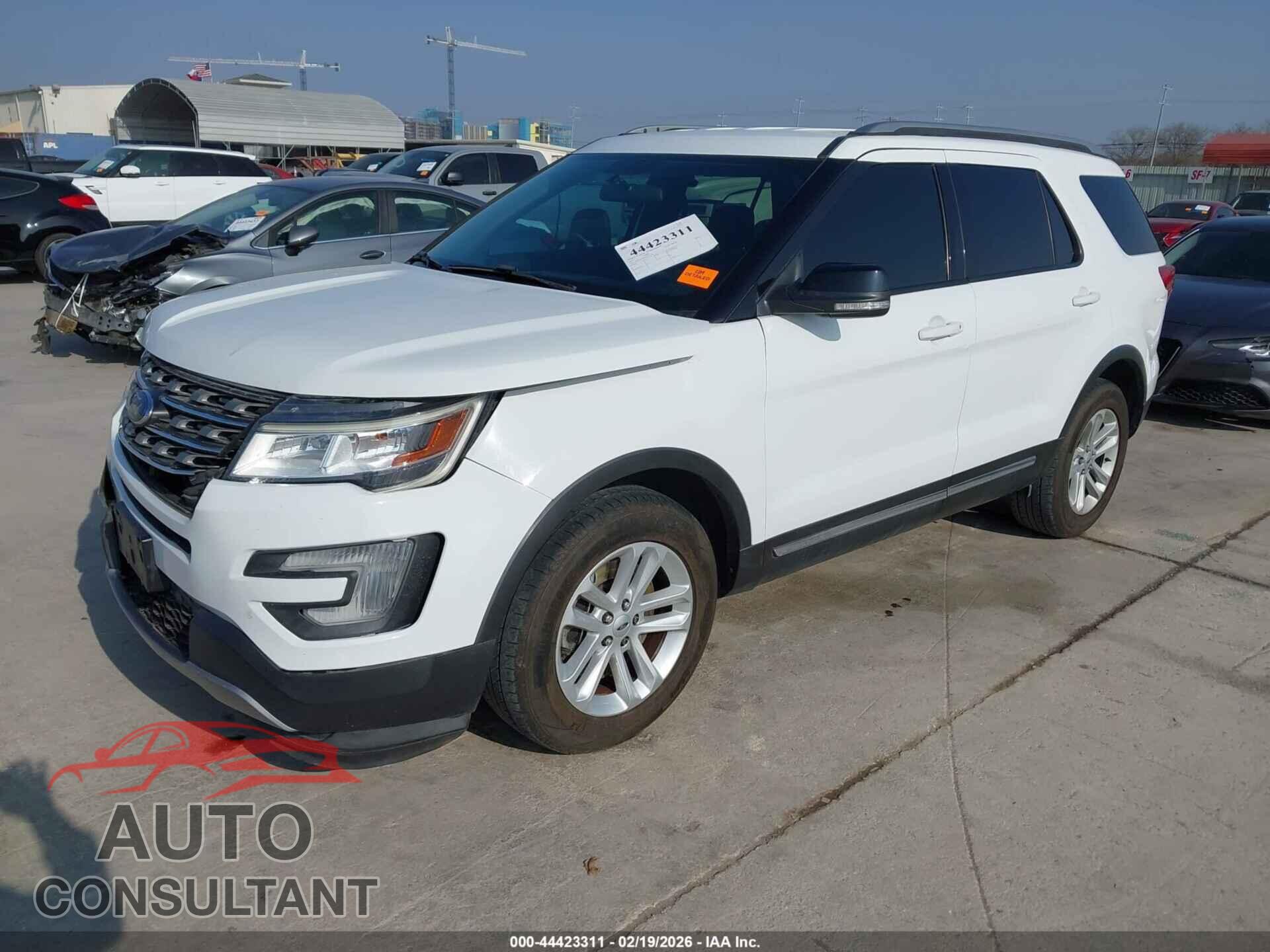 FORD EXPLORER 2017 - 1FM5K7D88HGE22704