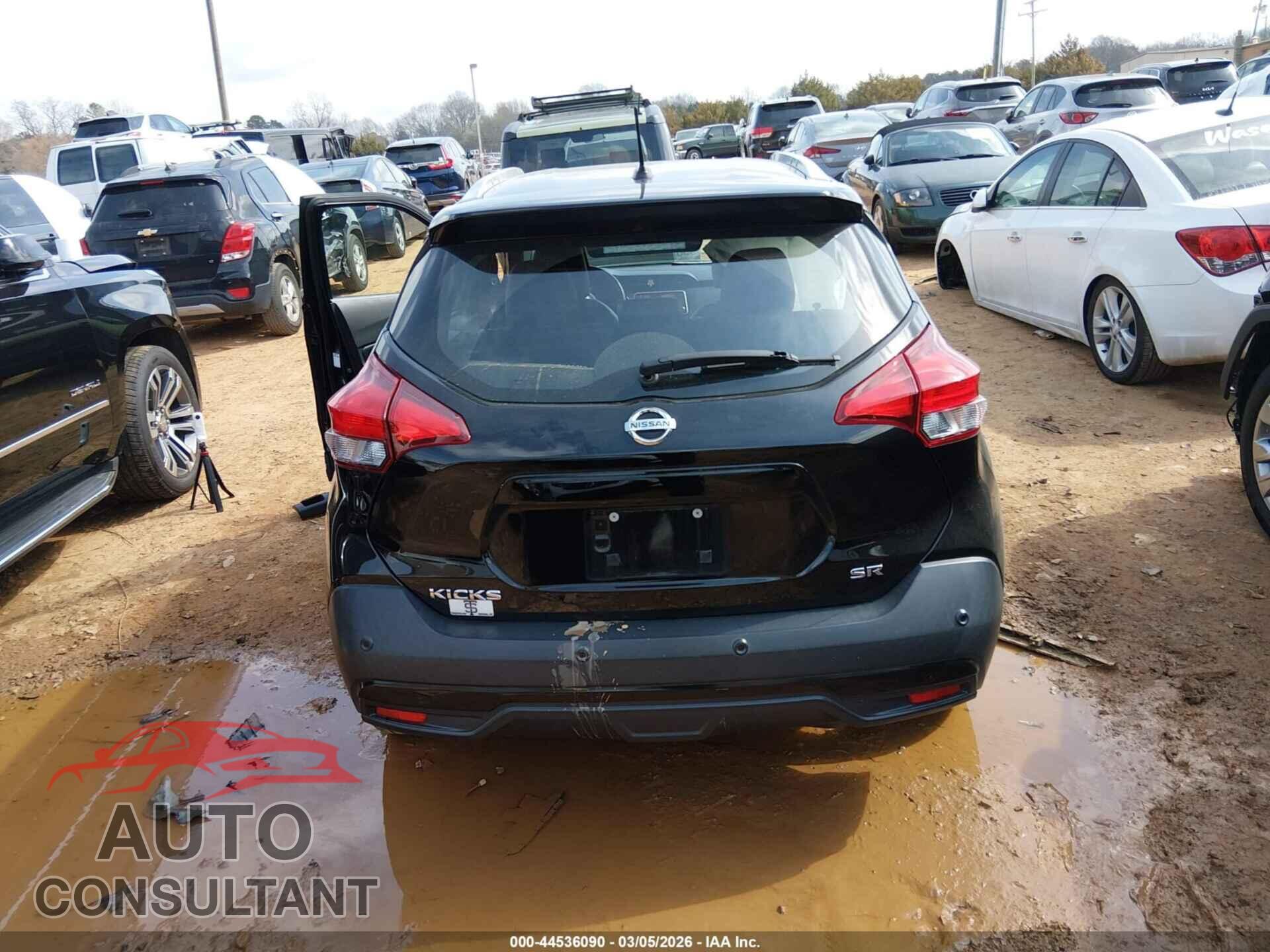 NISSAN KICKS 2020 - 3N1CP5DVXLL563465