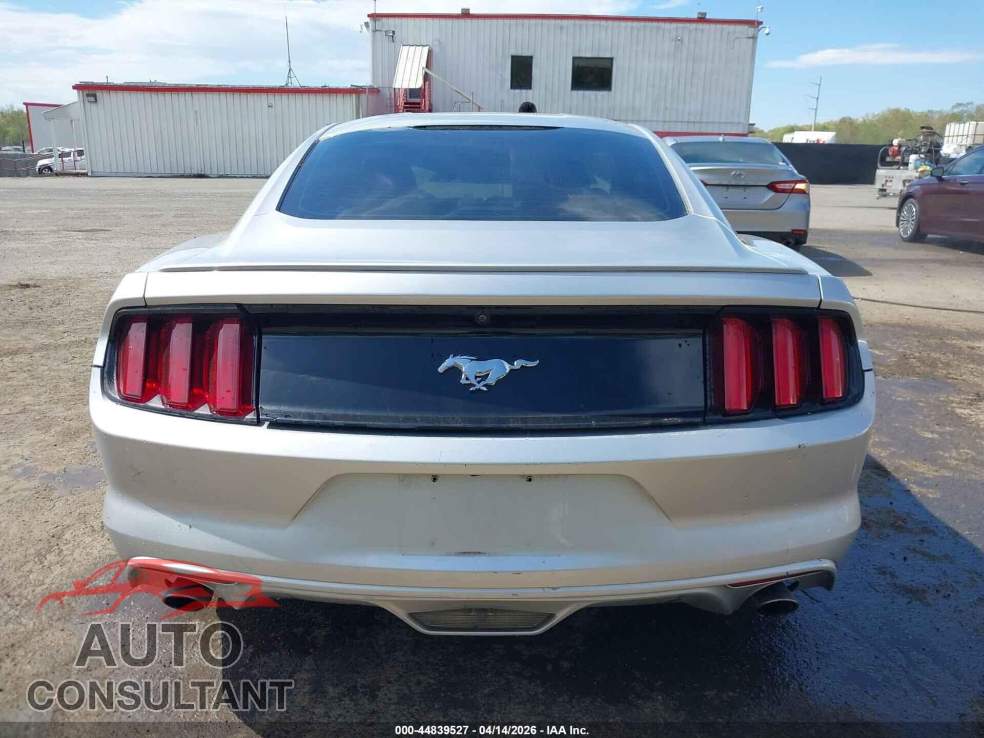 FORD MUSTANG 2016 - 1FA6P8TH3G5201724