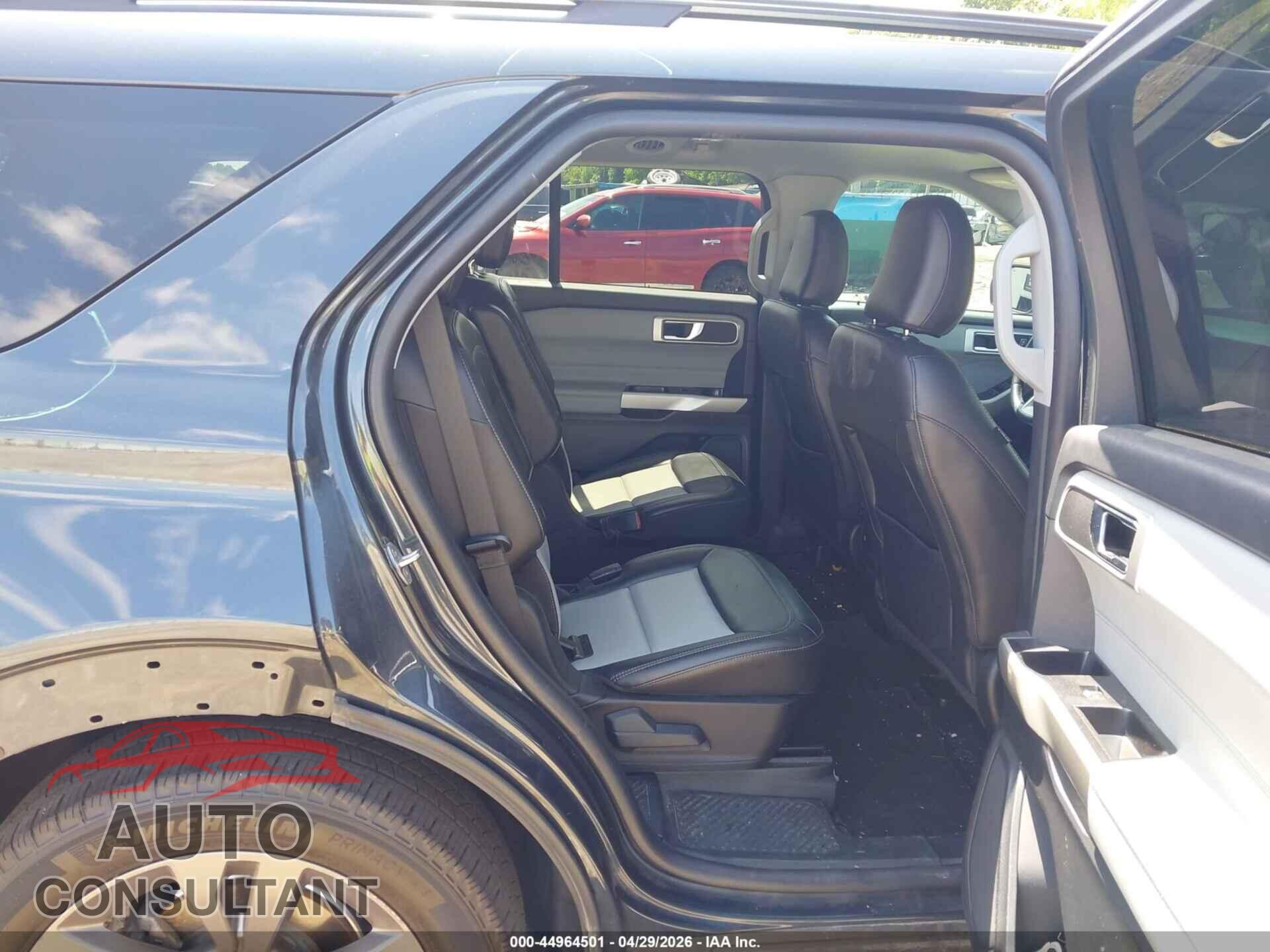 FORD EXPLORER 2022 - 1FMSK7DH5NGA12196