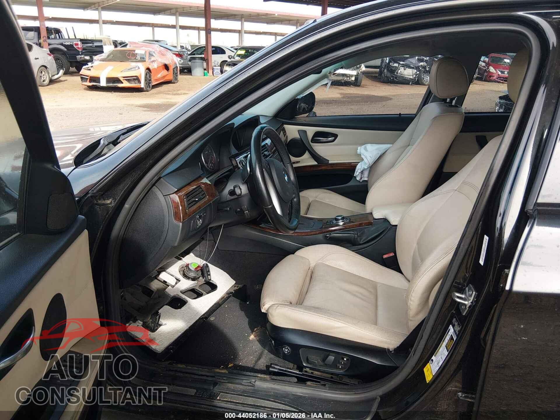 BMW 335I 2011 - WBAPM5C56BE577335