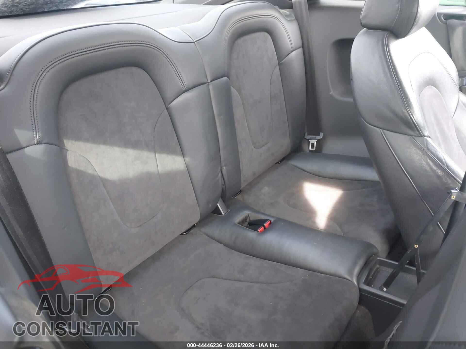 AUDI TT 2014 - TRUBFAFK8E1000857