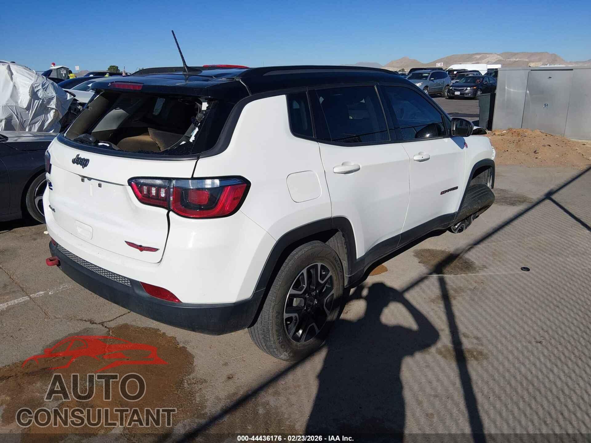 JEEP COMPASS 2020 - 3C4NJDDB8LT111795