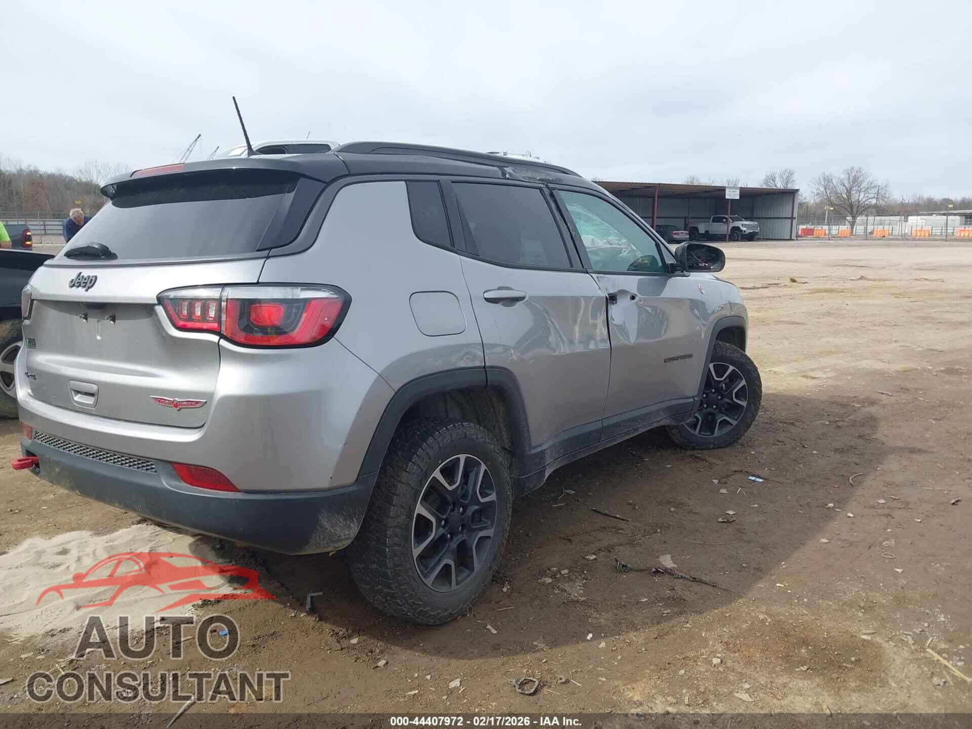 JEEP COMPASS 2019 - 3C4NJDDB8KT739788