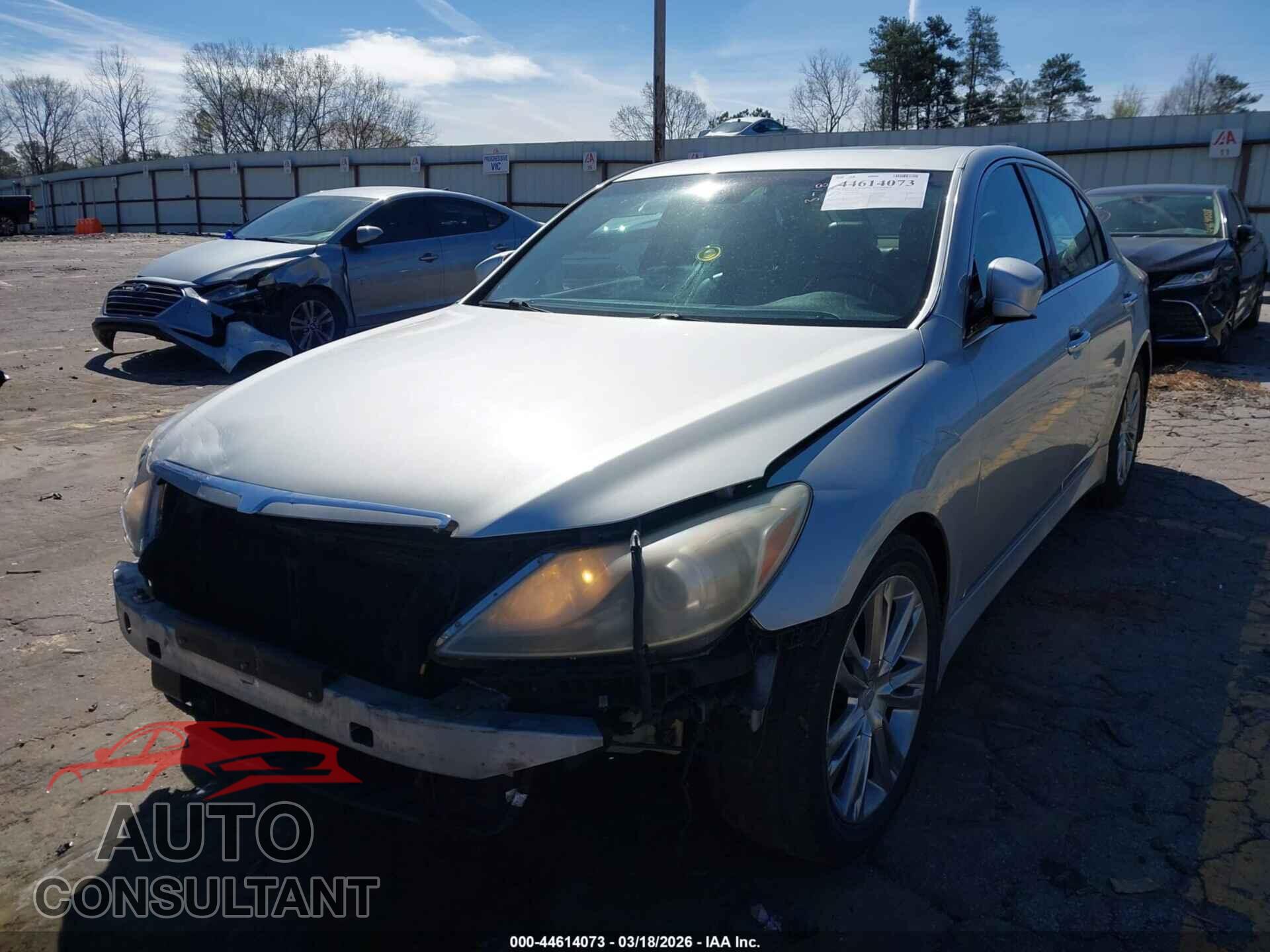 HYUNDAI GENESIS 2012 - KMHGC4DF4CU182015