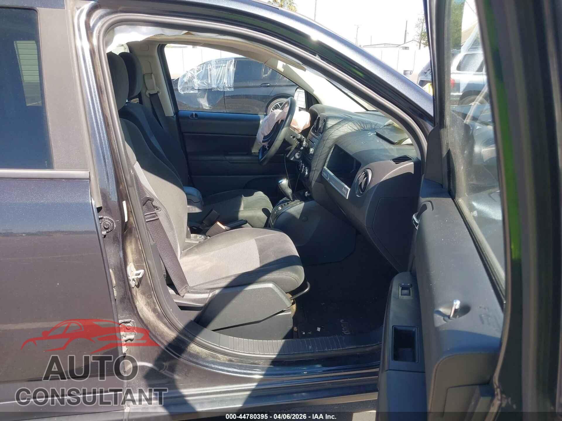 JEEP COMPASS 2015 - 1C4NJDBB3FD408518