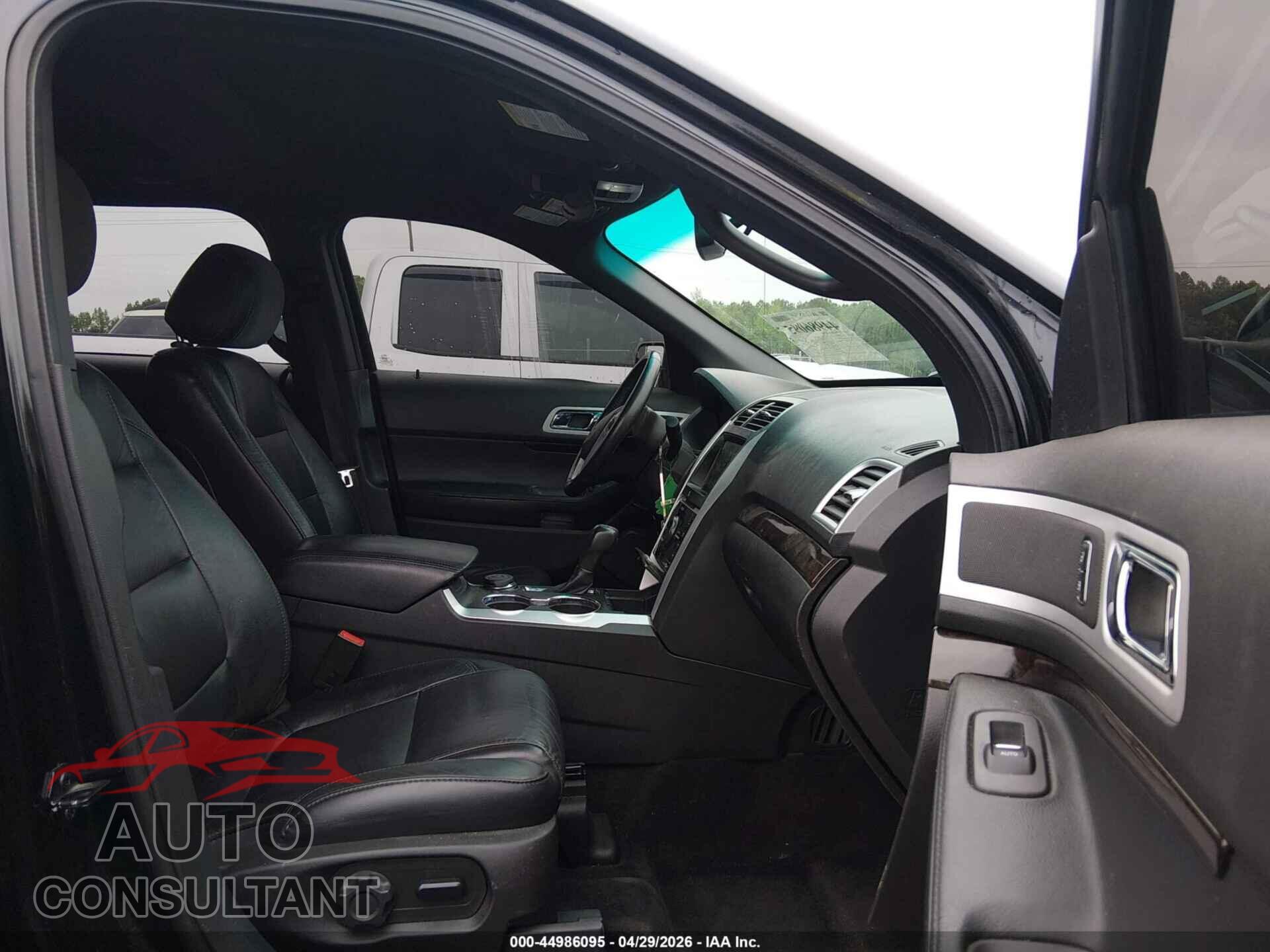 FORD EXPLORER 2015 - 1FM5K8F83FGB82199