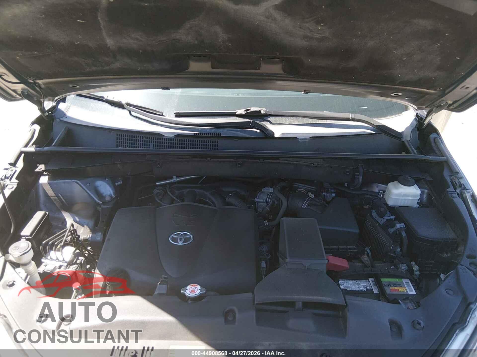 TOYOTA HIGHLANDER 2018 - 5TDJZRFH9JS486897