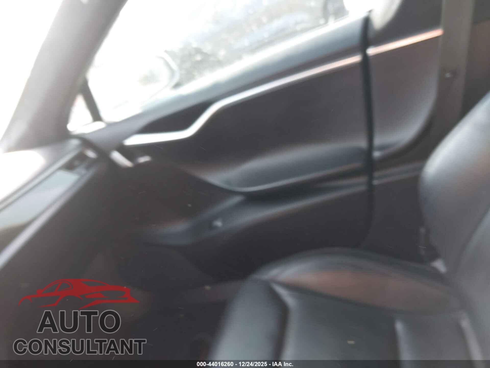 TESLA MODEL S 2016 - 5YJSA1E16GF150560