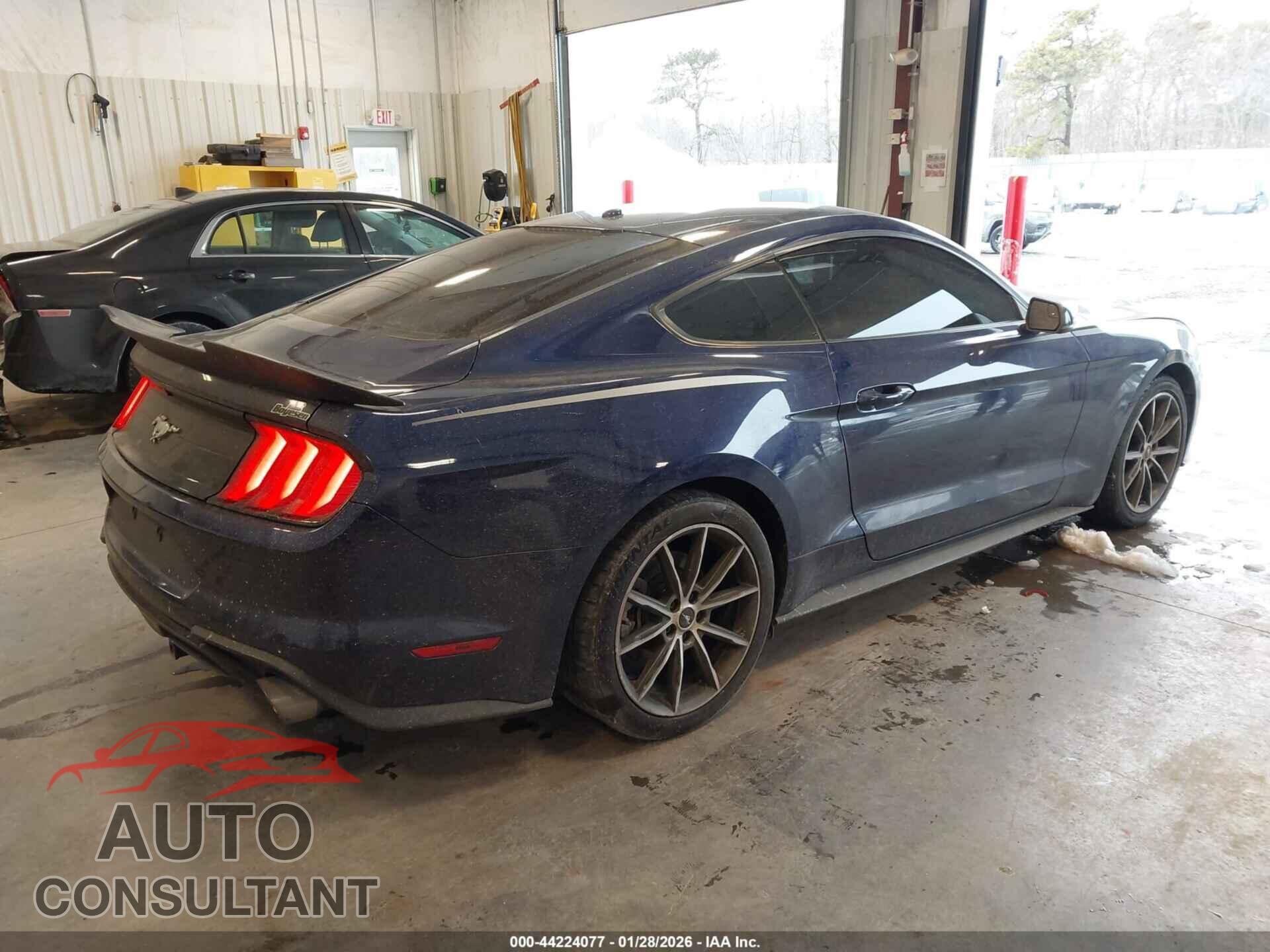 FORD MUSTANG 2018 - 1FA6P8THXJ5137138
