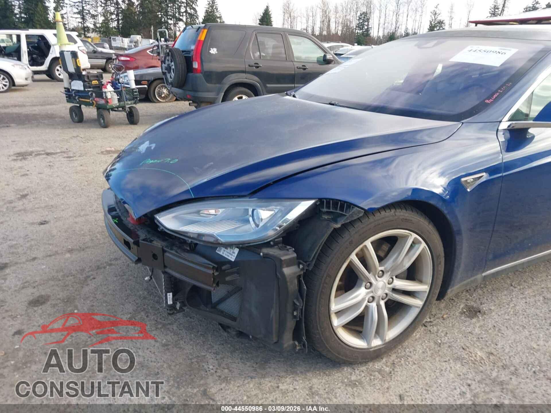 TESLA MODEL S 2015 - 5YJSA1S24FF086014
