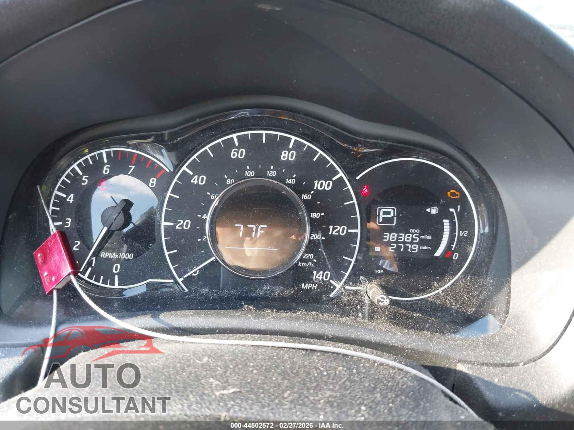 NISSAN VERSA NOTE 2018 - 3N1CE2CP4JL360186