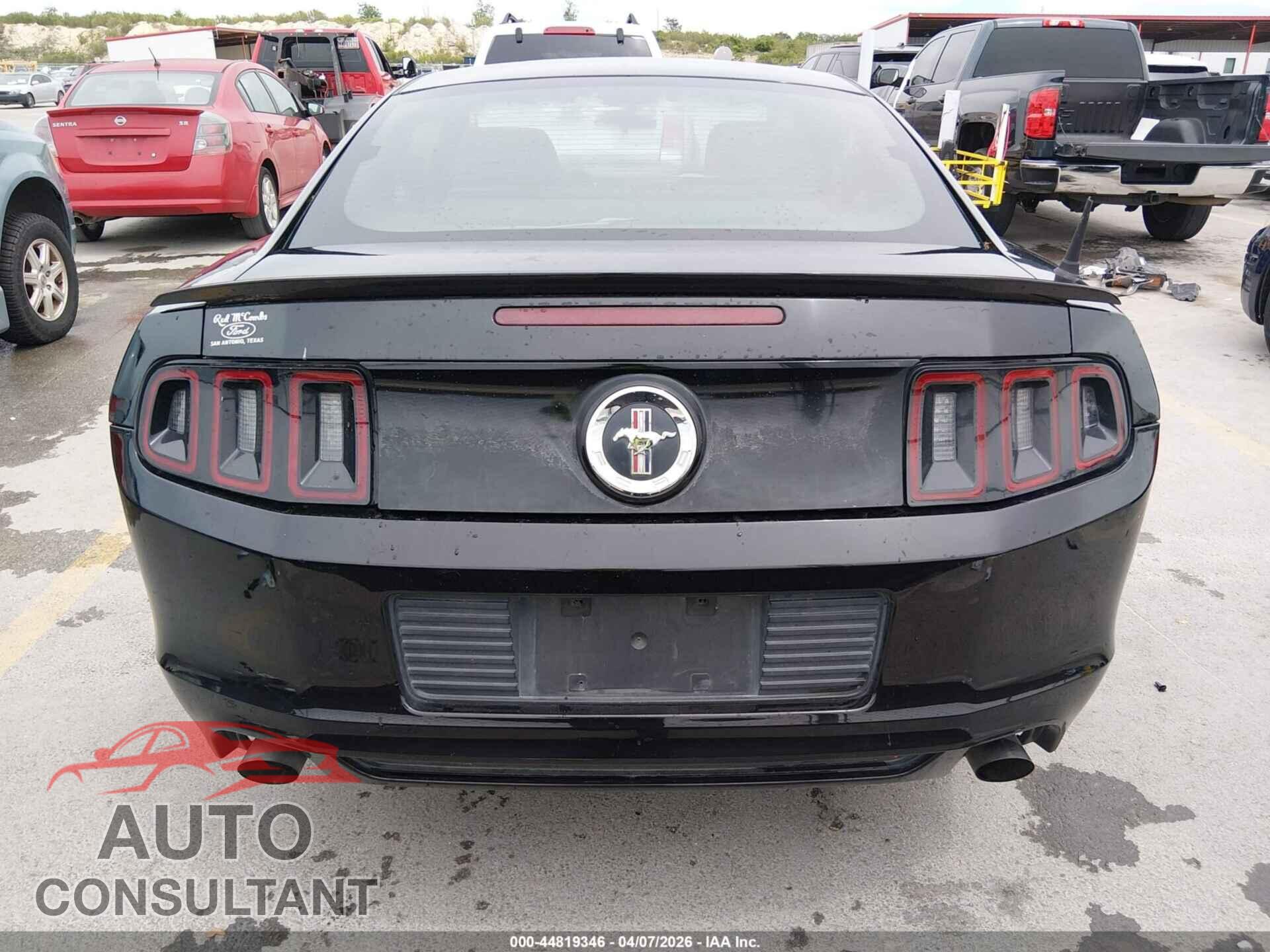 FORD MUSTANG 2013 - 1ZVBP8AM9D5259189