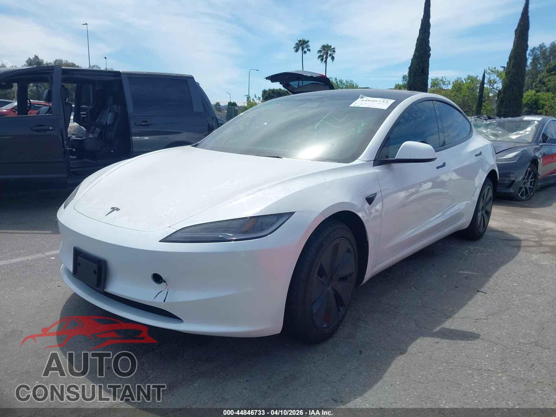 TESLA MODEL 3 2026 - 5YJ3E1EA2TF150011