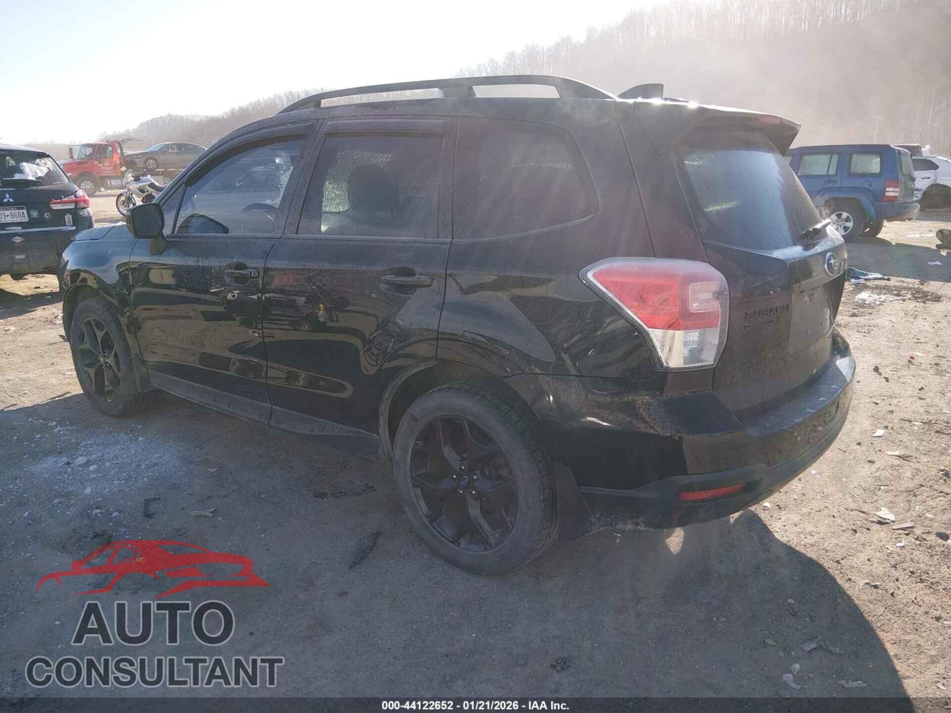 SUBARU FORESTER 2018 - JF2SJAEC2JH455399