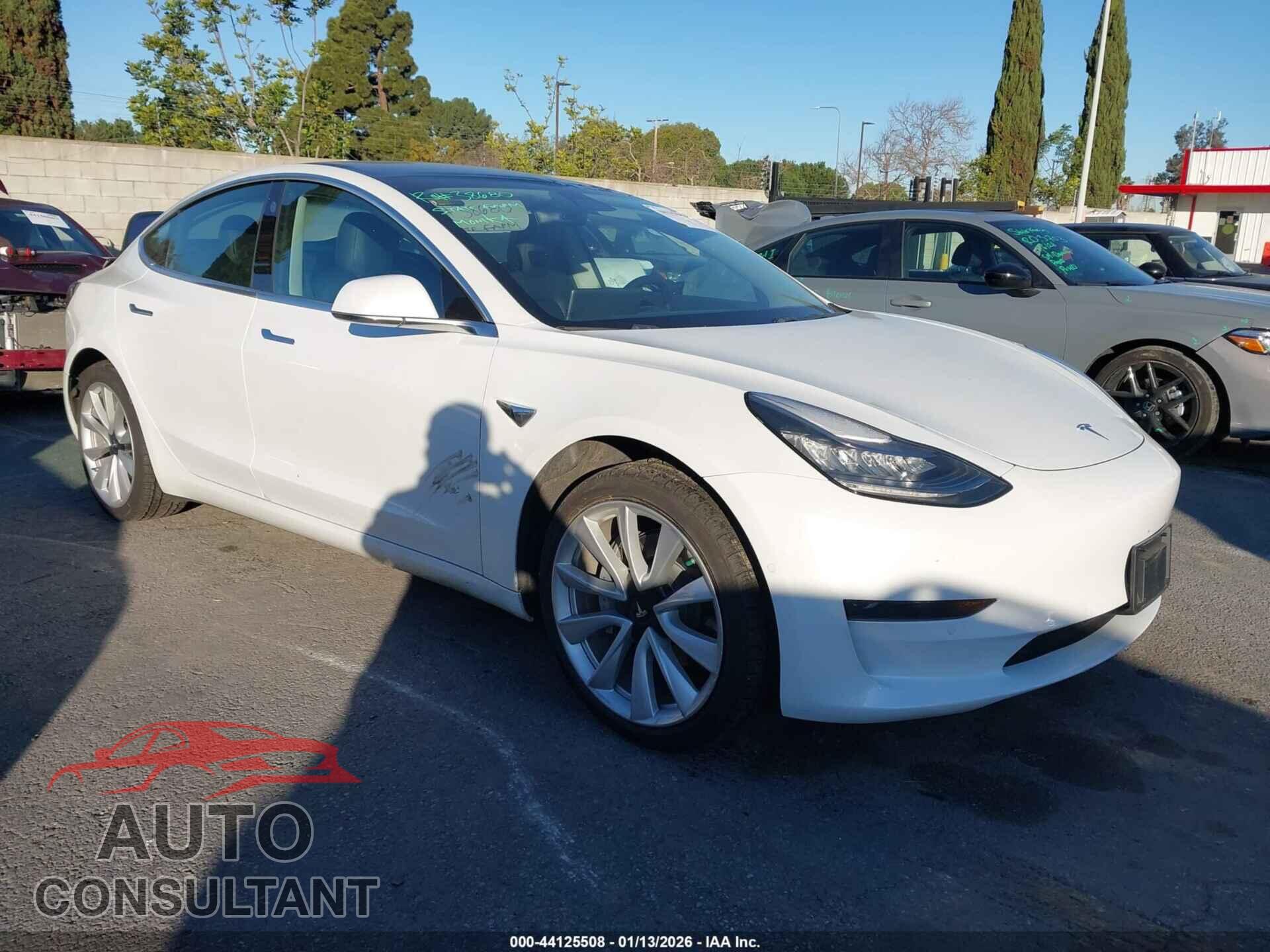 TESLA MODEL 3 2019 - 5YJ3E1EA1KF476395