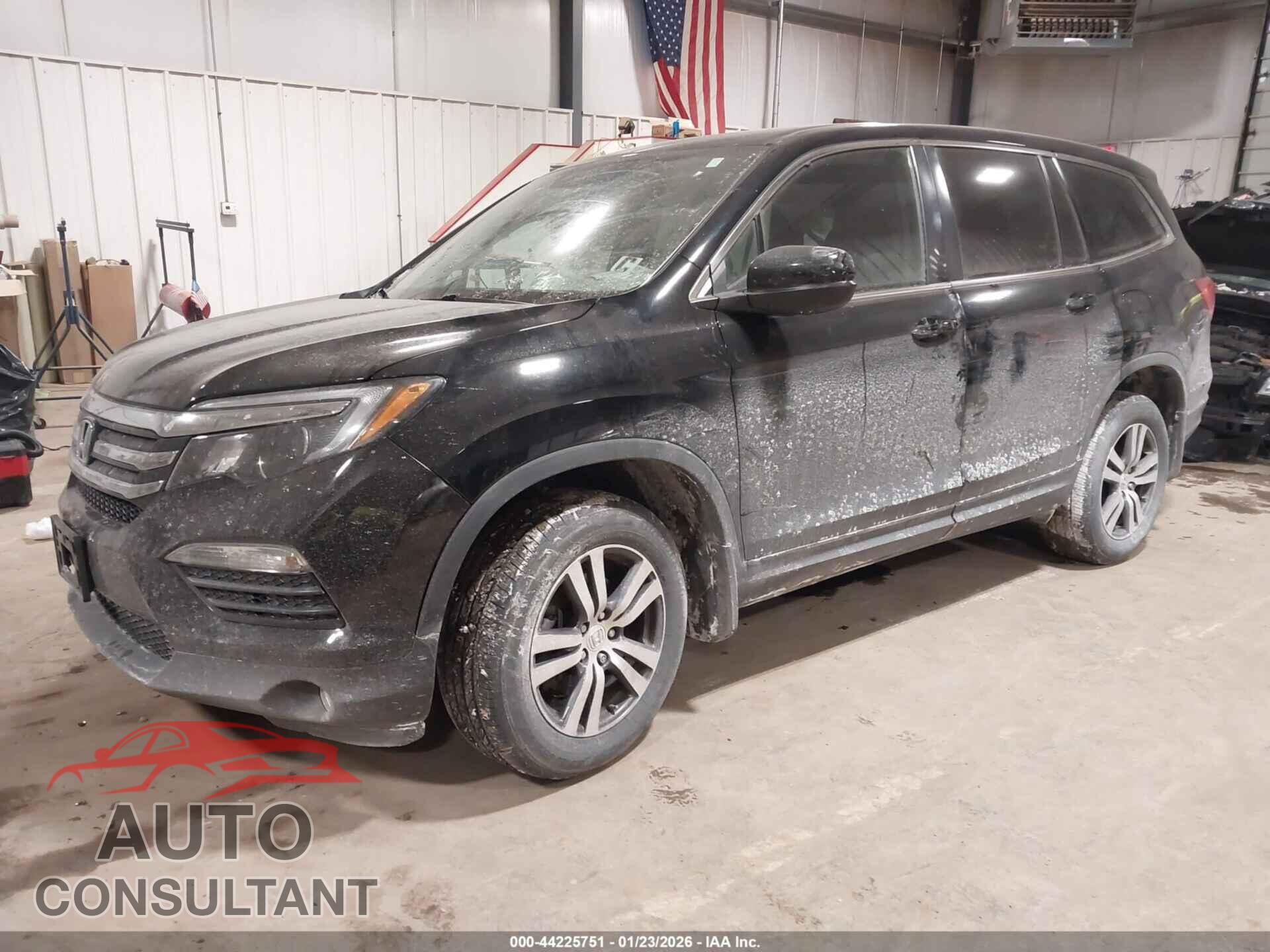 HONDA PILOT 2017 - 5FNYF6H52HB062114