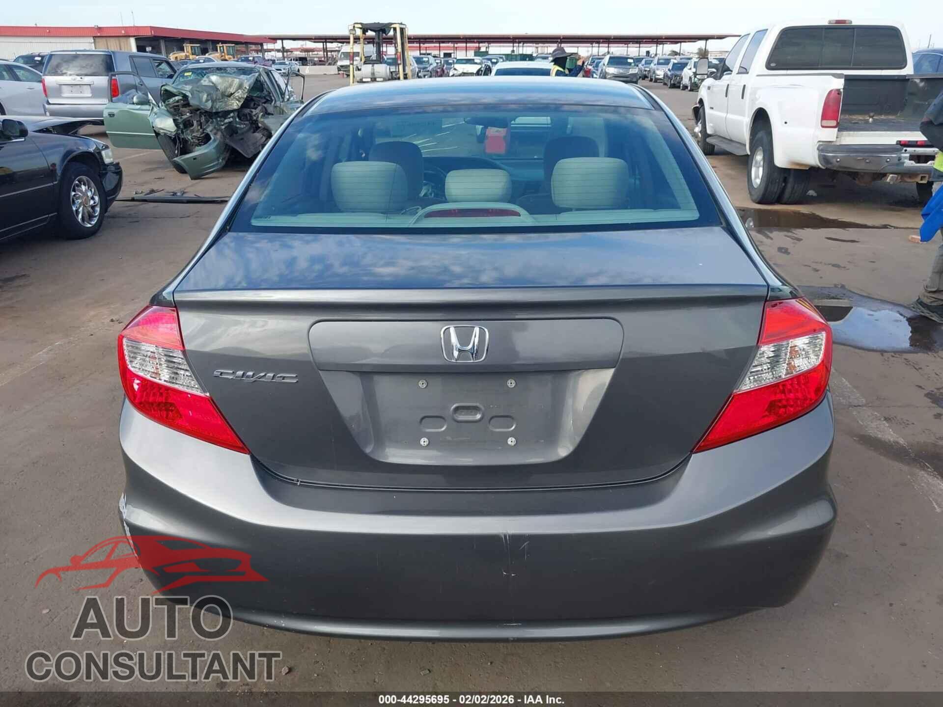 HONDA CIVIC 2012 - 2HGFB2F50CH584856