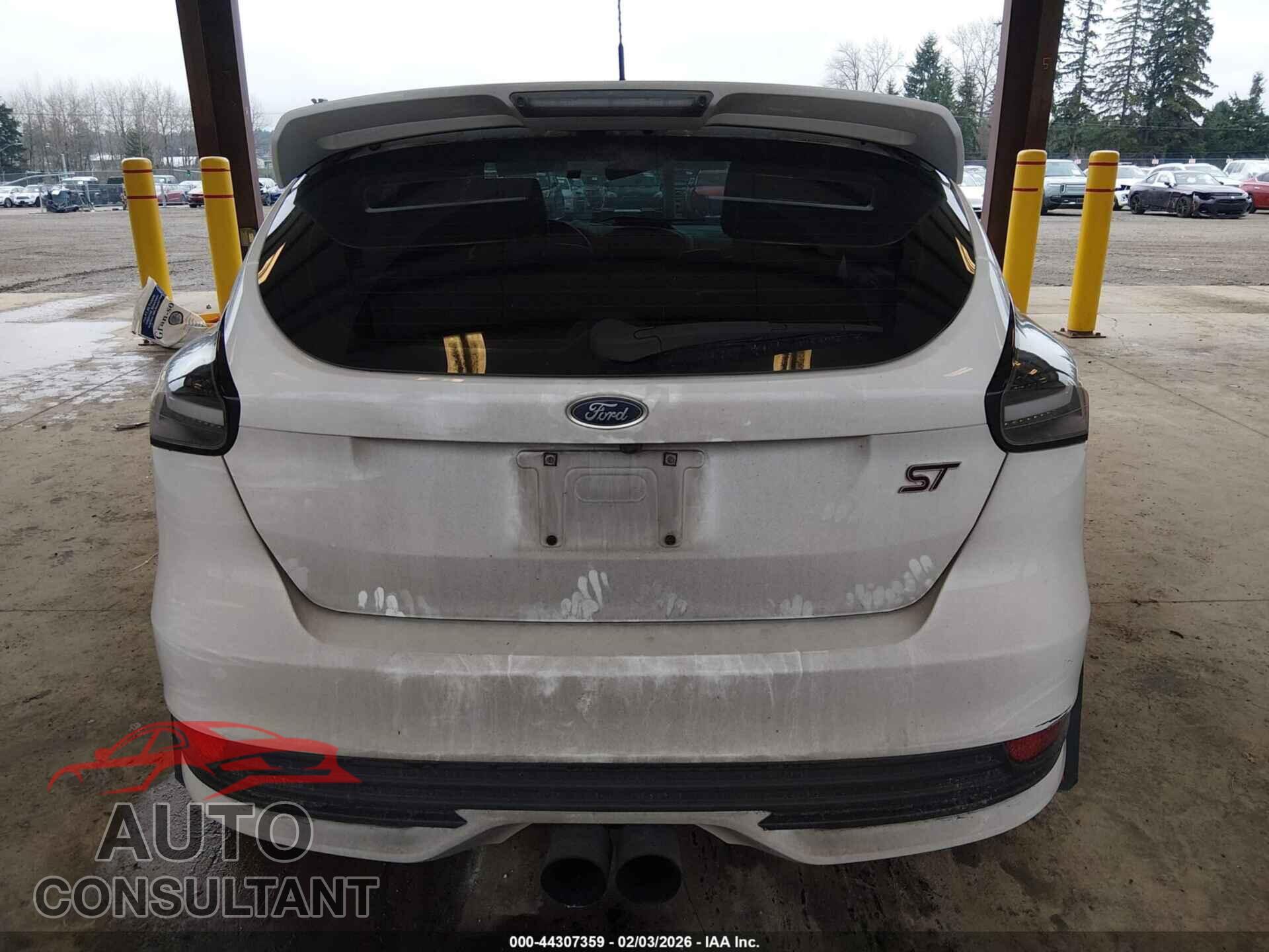 FORD FOCUS ST 2018 - 1FADP3L97JL283009