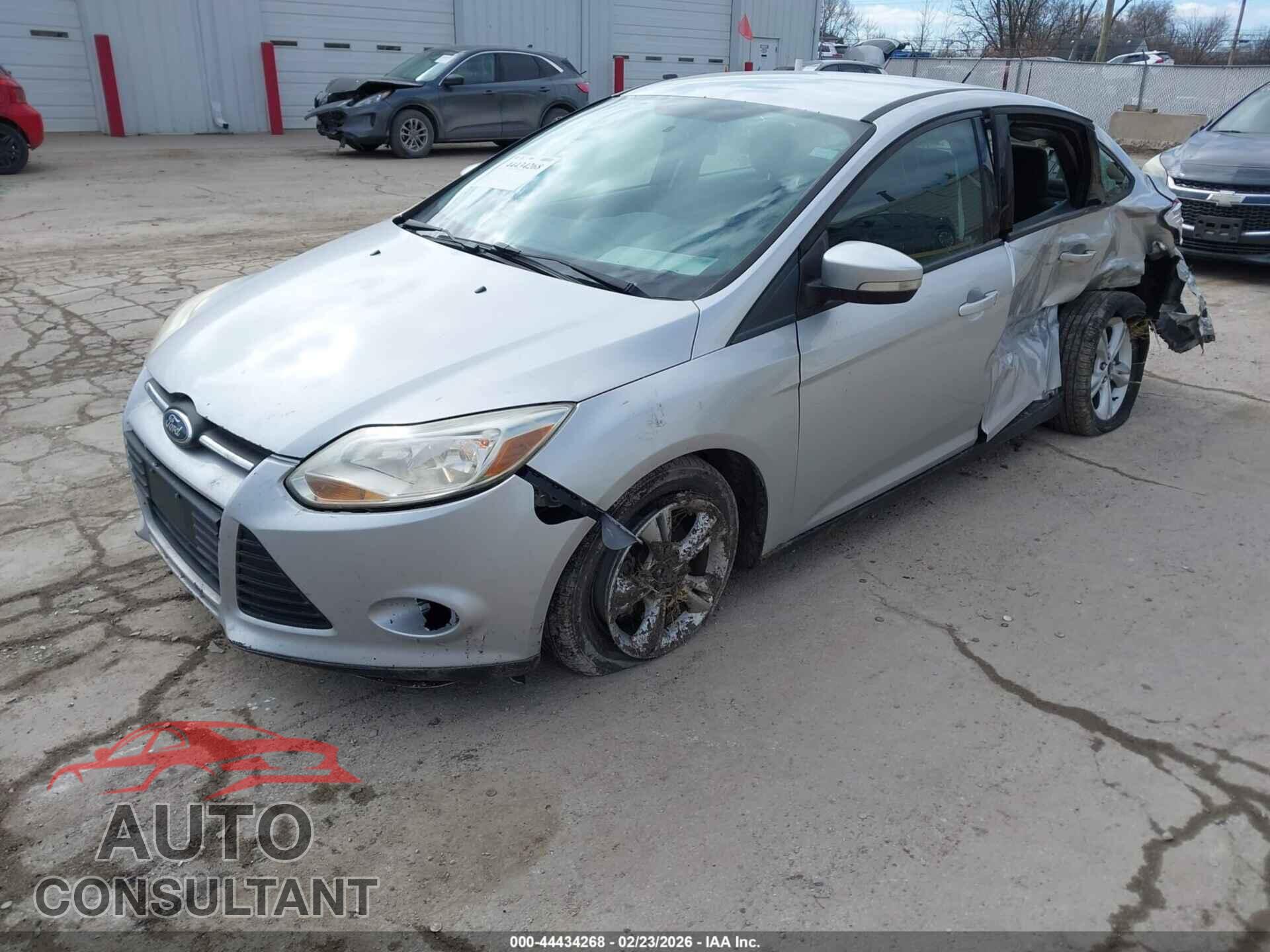 FORD FOCUS 2014 - 1FADP3F26EL414709