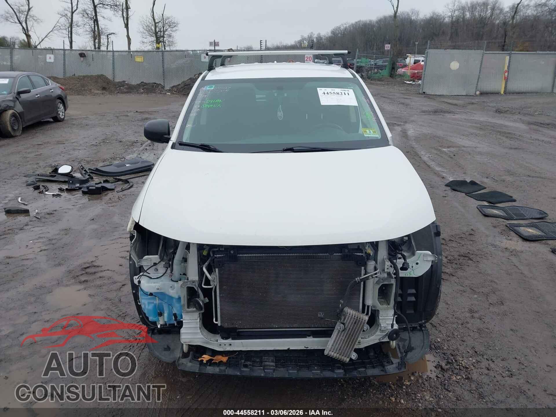 MITSUBISHI OUTLANDER 2020 - JA4AD2A37LZ045010