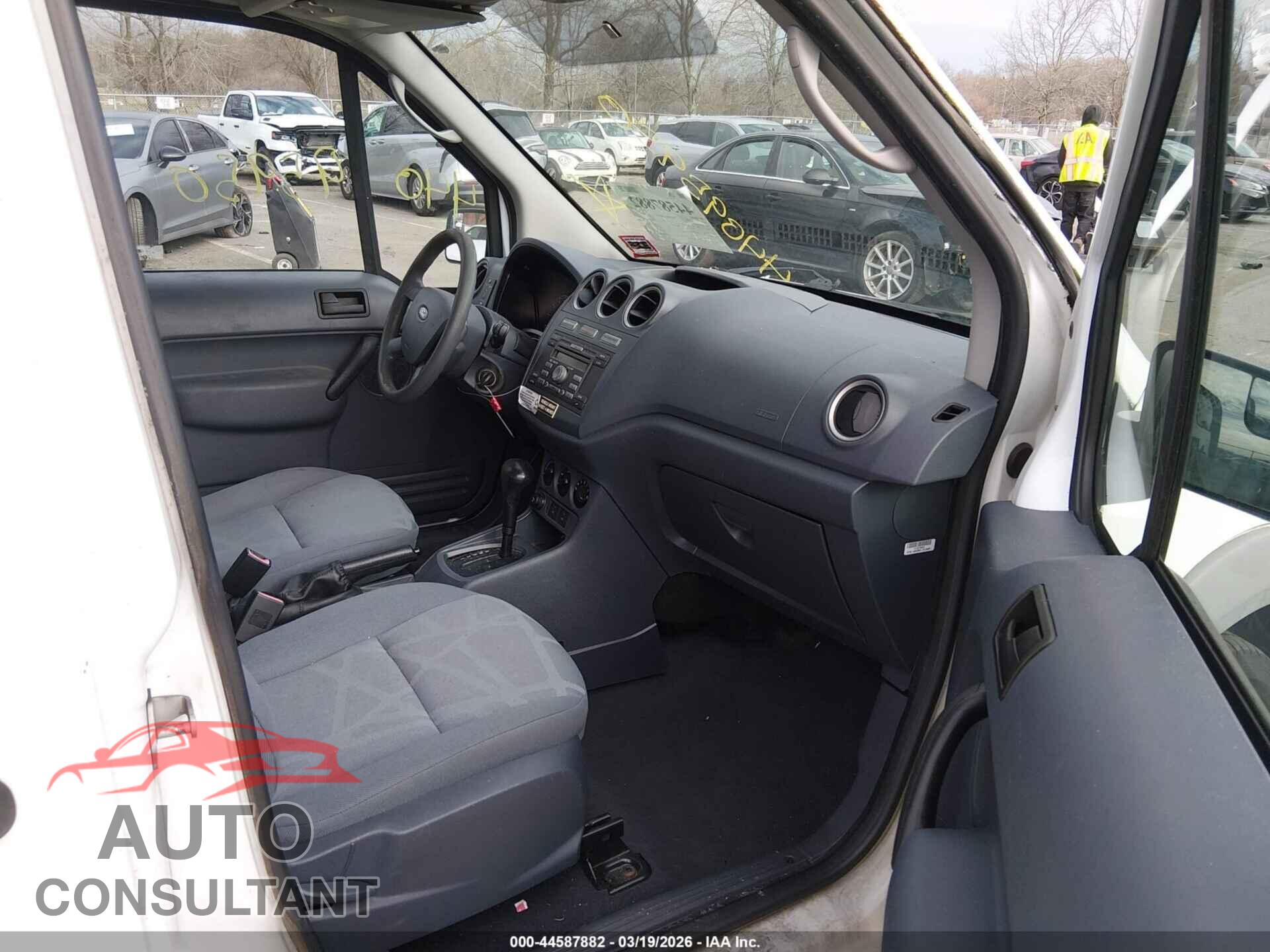 FORD TRANSIT CONNECT 2011 - NM0LS7BN6BT067113