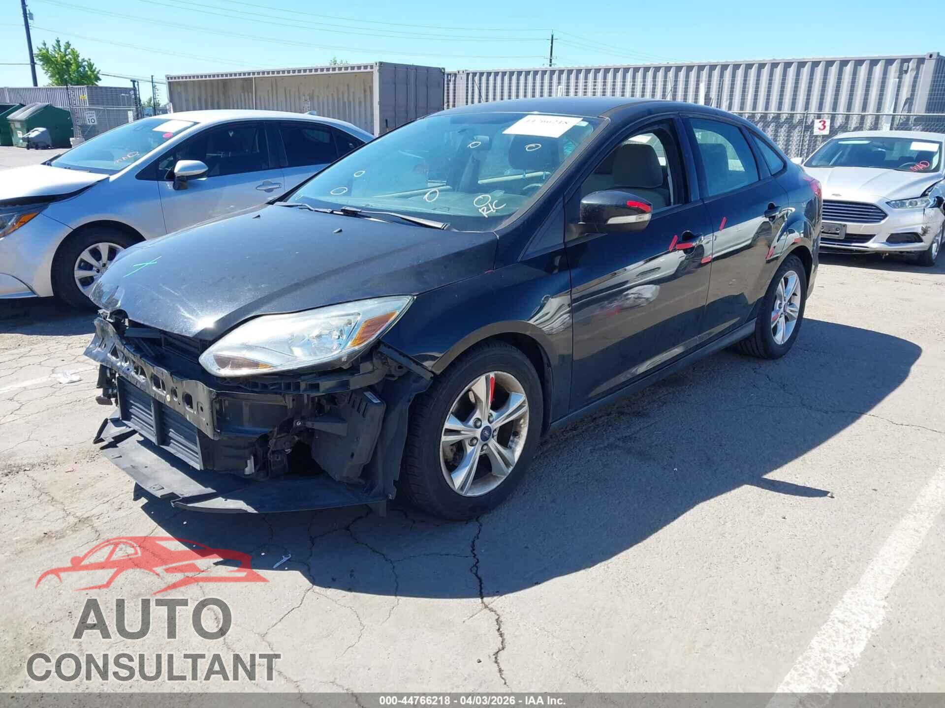 FORD FOCUS 2014 - 1FADP3F22EL102838