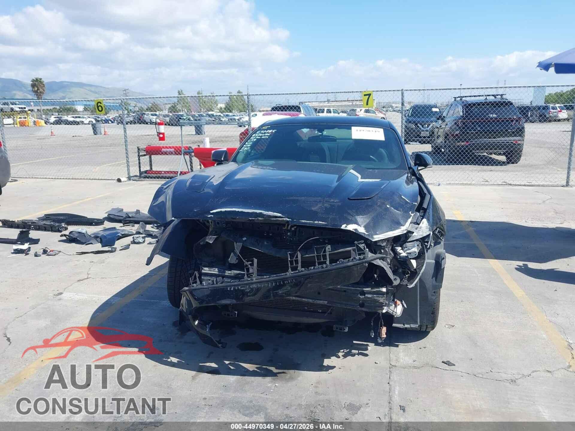 FORD MUSTANG 2017 - 1FA6P8CF2H5266208