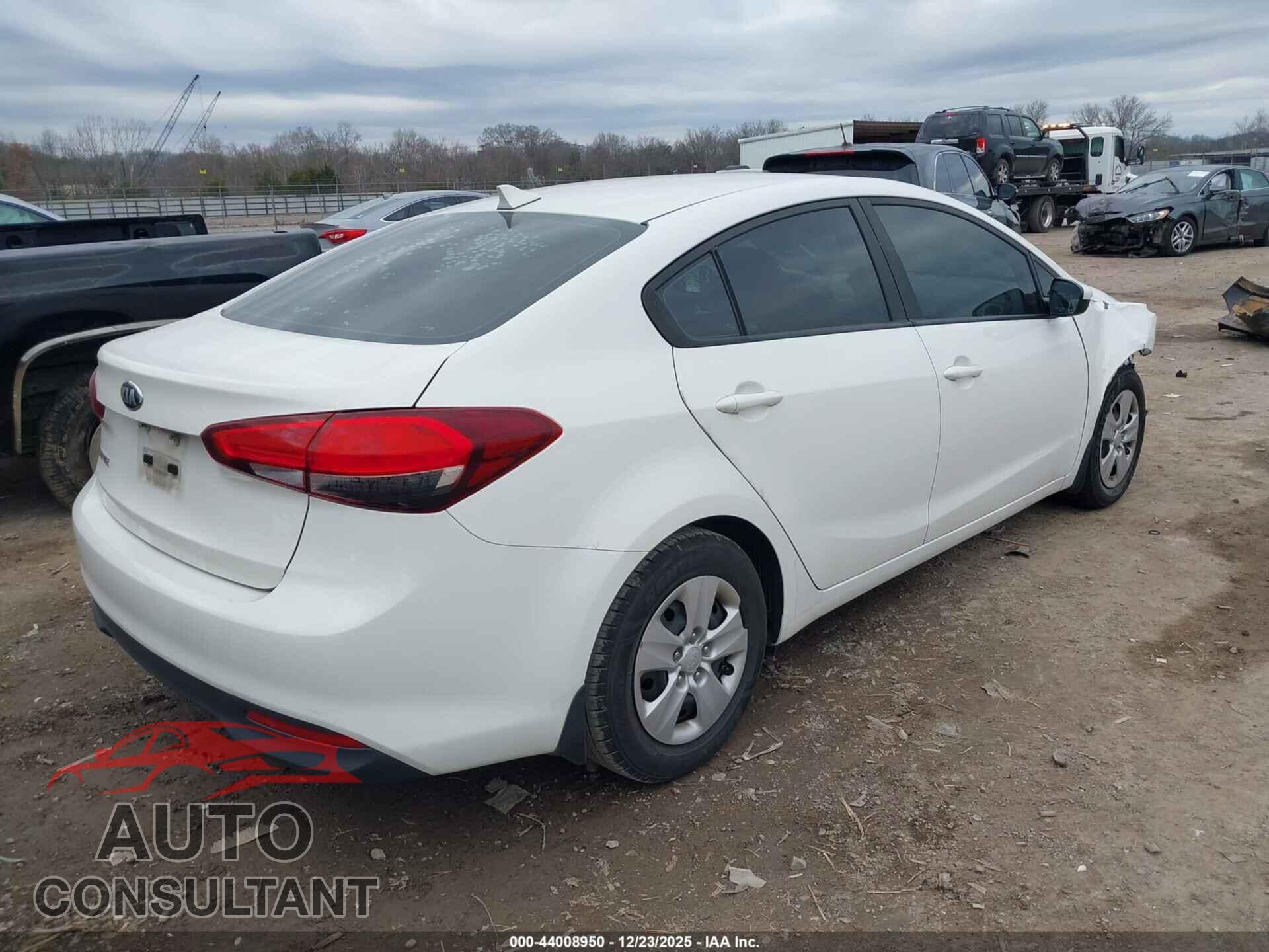 KIA FORTE 2017 - 3KPFK4A74HE063290